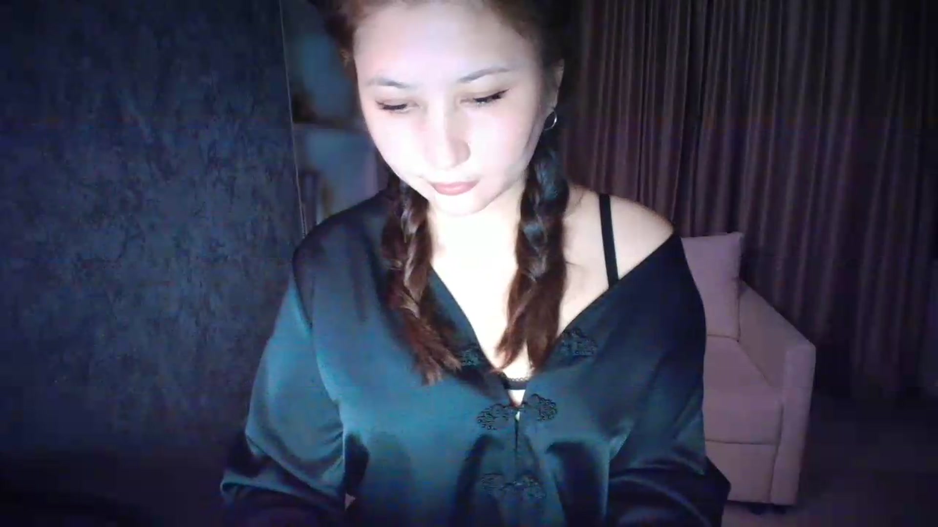 Gallery image thumbnail from Ellle's myfreecams stream on, 09/14/2026, 20:53 image 7 of 20