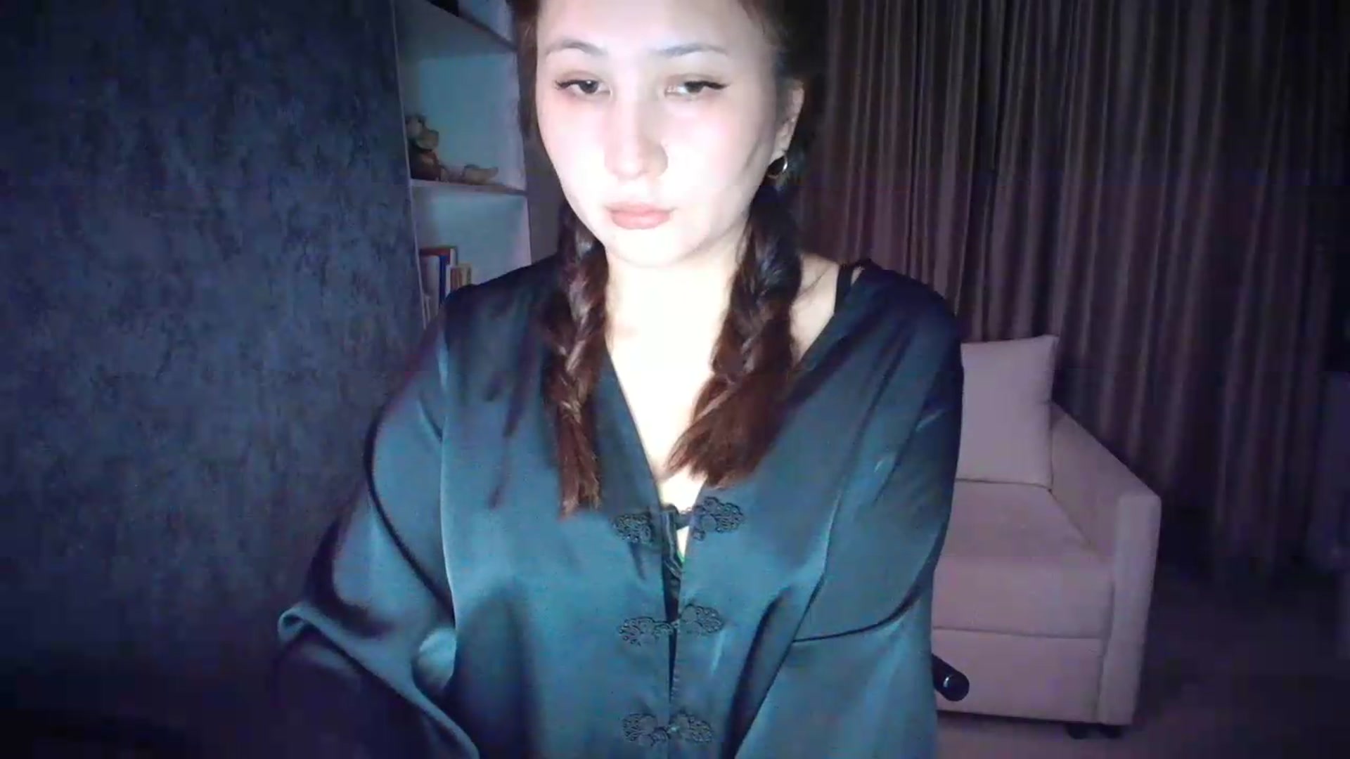 Gallery image thumbnail from Ellle's myfreecams stream on, 09/14/2026, 20:53 image 18 of 20
