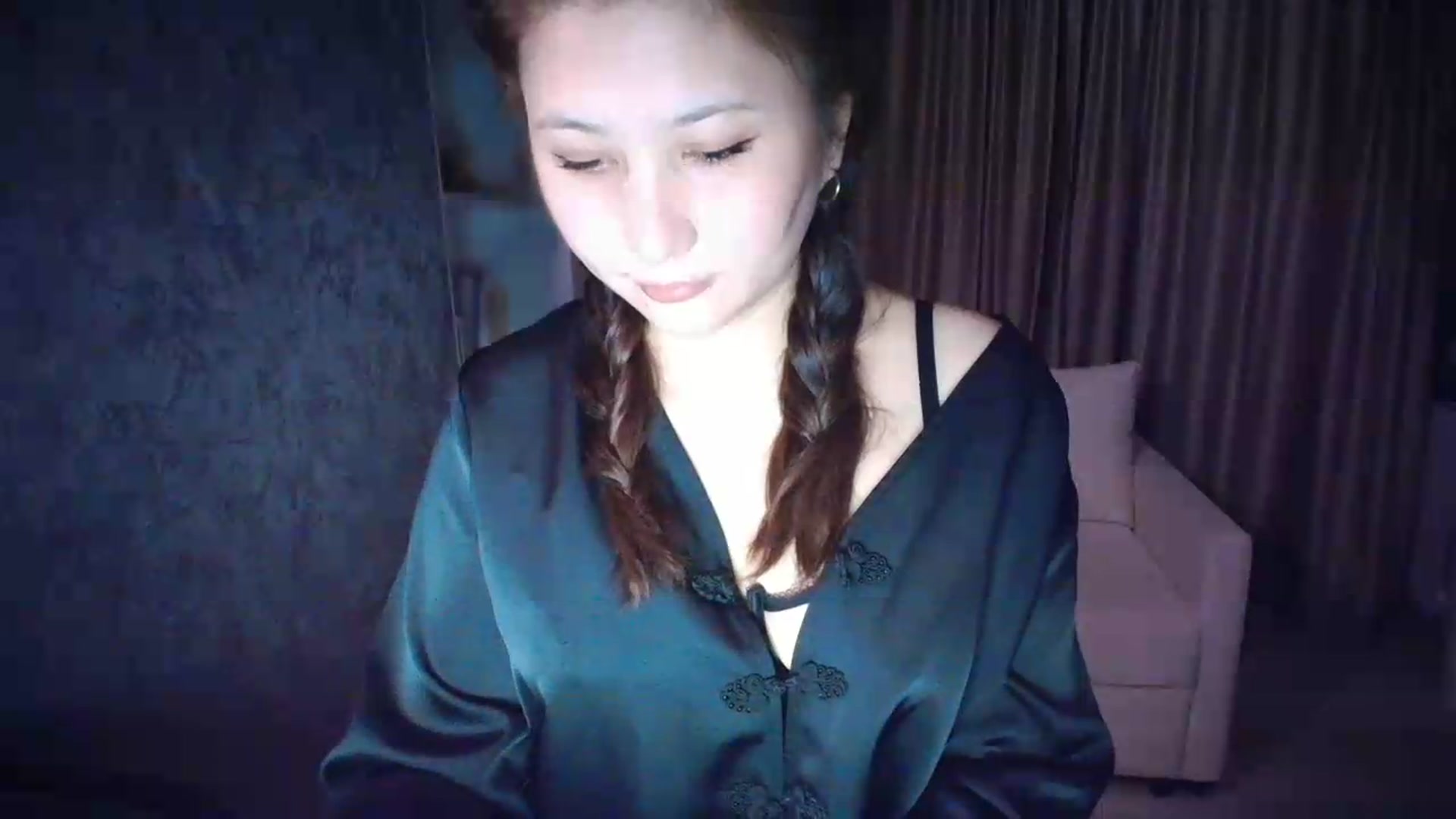 Gallery image thumbnail from Ellle's myfreecams stream on, 09/14/2026, 20:53 image 12 of 20