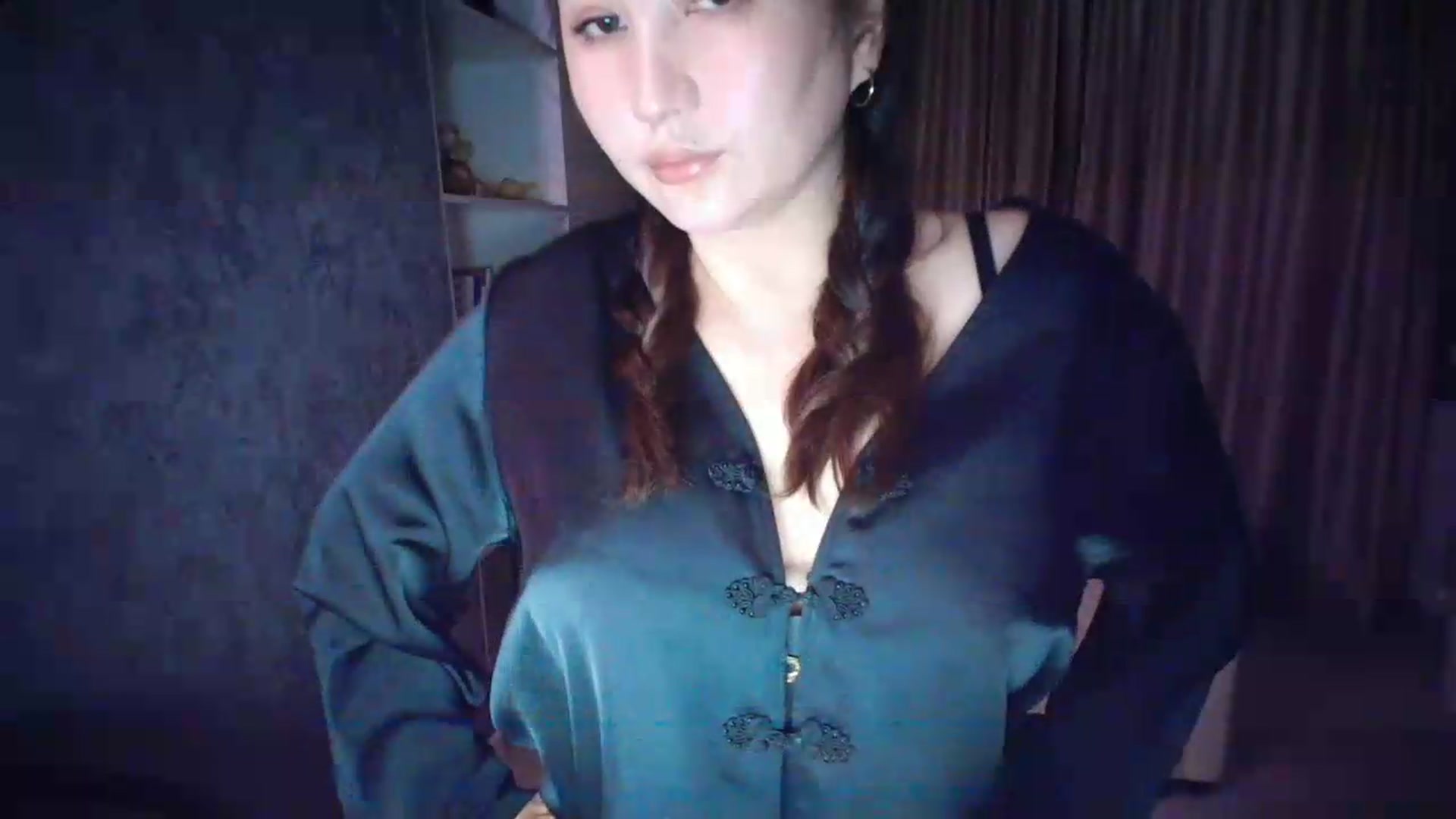 Gallery image thumbnail from Ellle's myfreecams stream on, 09/14/2026, 20:53 image 16 of 20