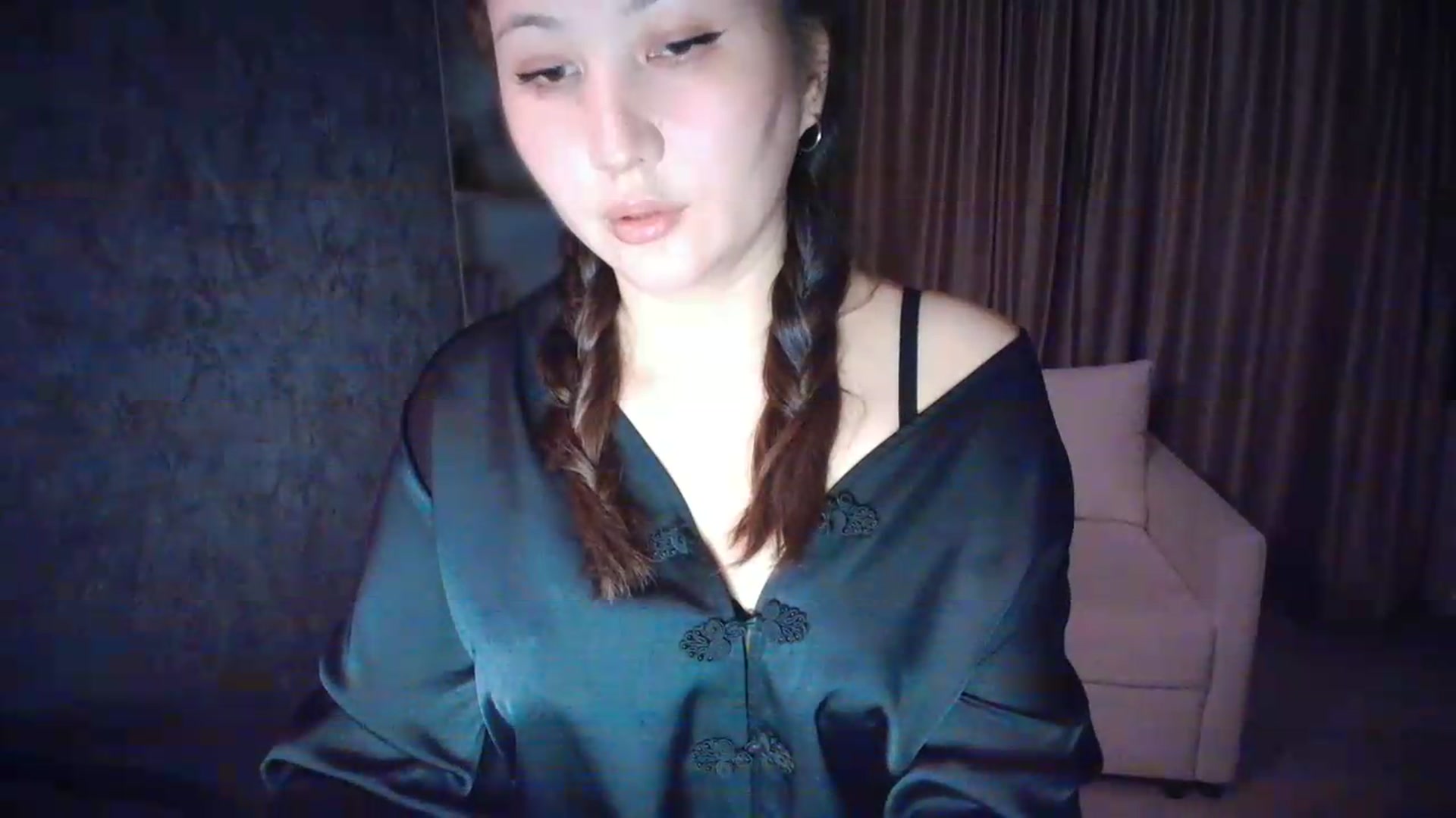 Gallery image thumbnail from Ellle's myfreecams stream on, 09/14/2026, 20:53 image 3 of 20