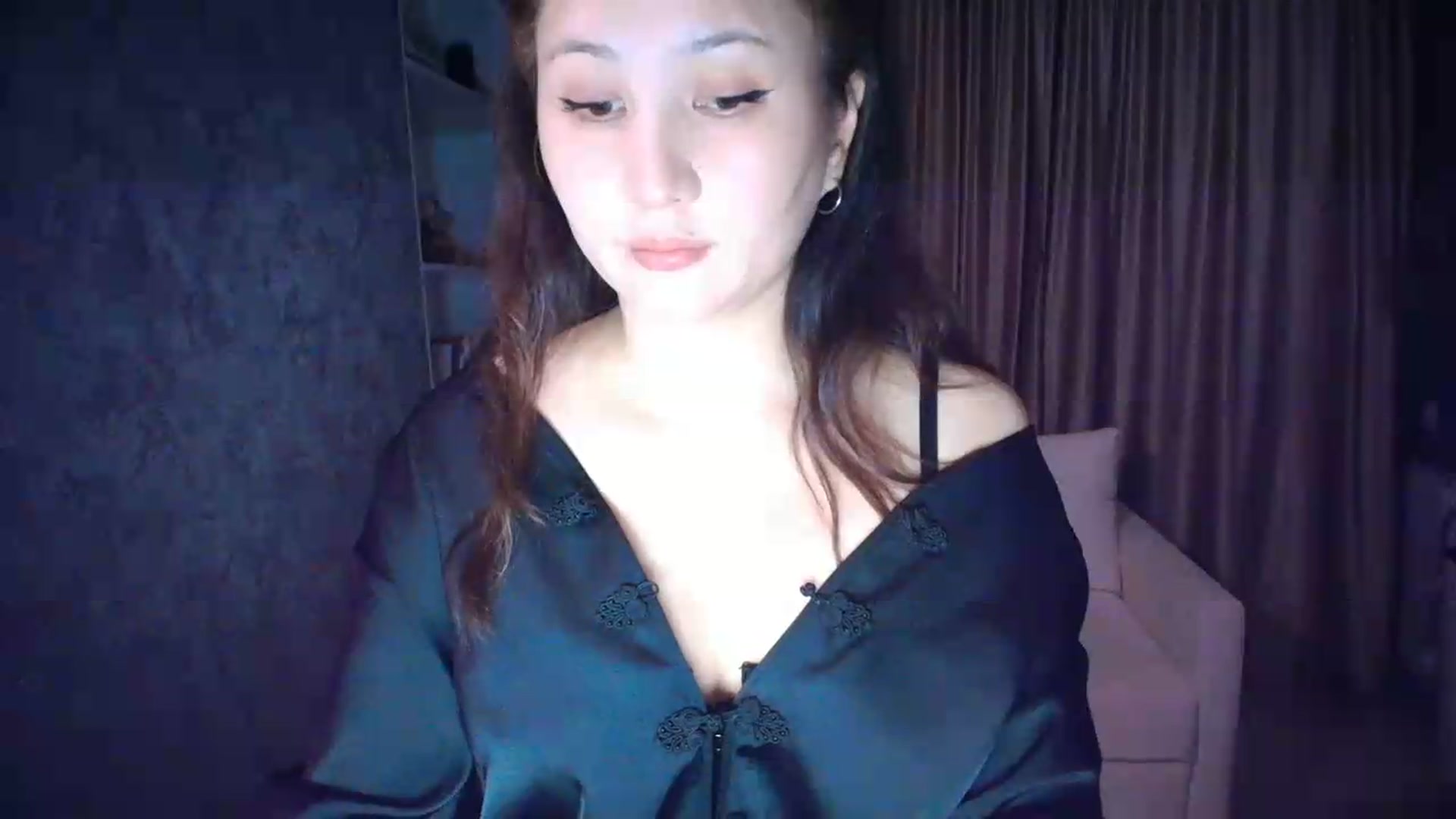 Gallery image thumbnail from Ellle's myfreecams stream on, 09/14/2026, 22:14 image 2 of 20