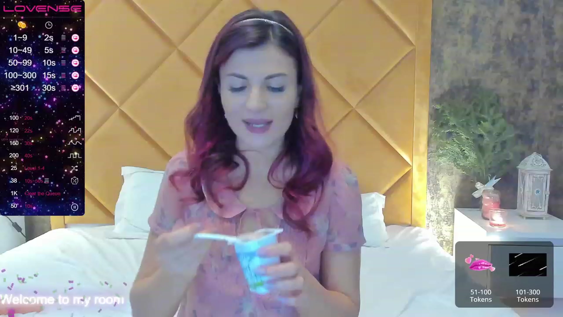 Gallery image thumbnail from Ellly_rosse's myfreecams stream on, 12/28/2022, 12:44 image 10 of 20