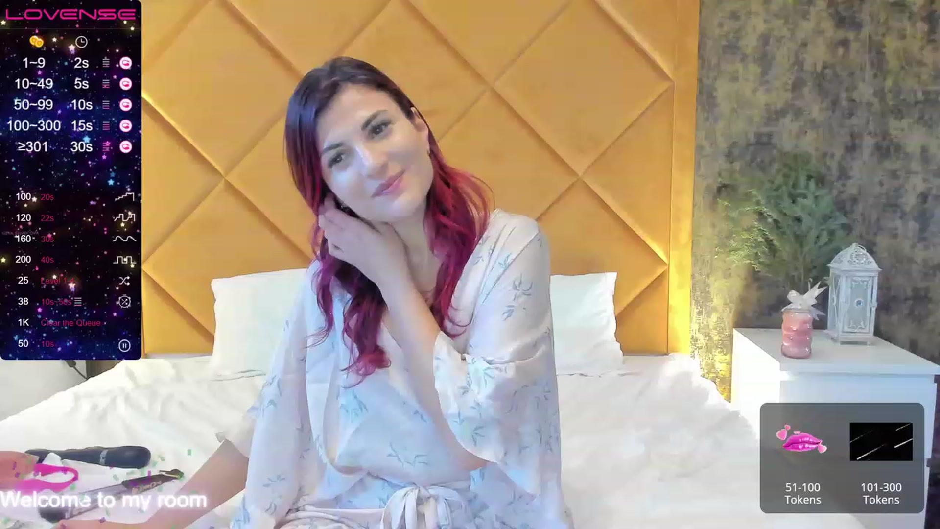 Gallery image thumbnail from Ellly_rosse's myfreecams stream on, 12/29/2022, 12:30 image 9 of 20