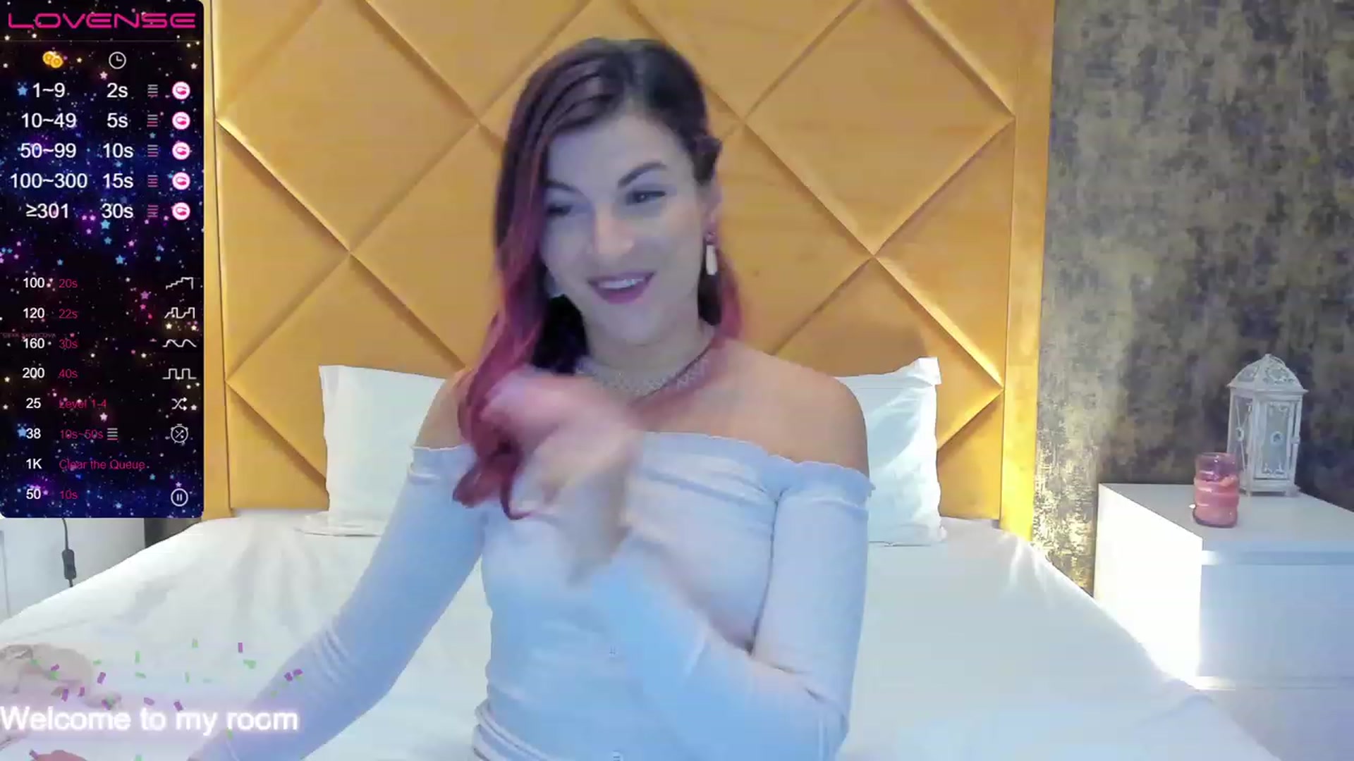 Gallery image thumbnail from Ellly_rosse's myfreecams stream on, 01/04/2023, 09:13 image 1 of 20