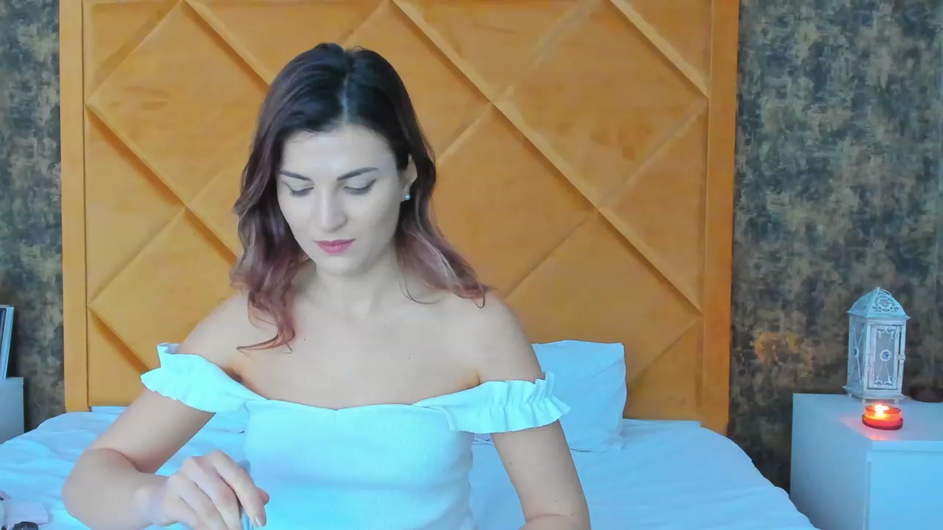 Gallery image thumbnail from Ellly_rosse's myfreecams stream on, 02/05/2023, 11:26 image 9 of 20