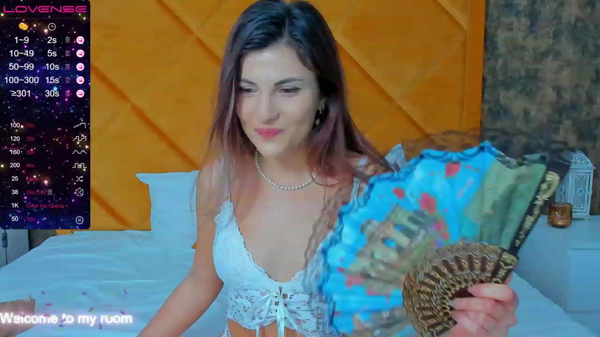 Gallery image thumbnail from Ellly_rosse's myfreecams stream on, 02/12/2023, 16:37 image 1 of 20