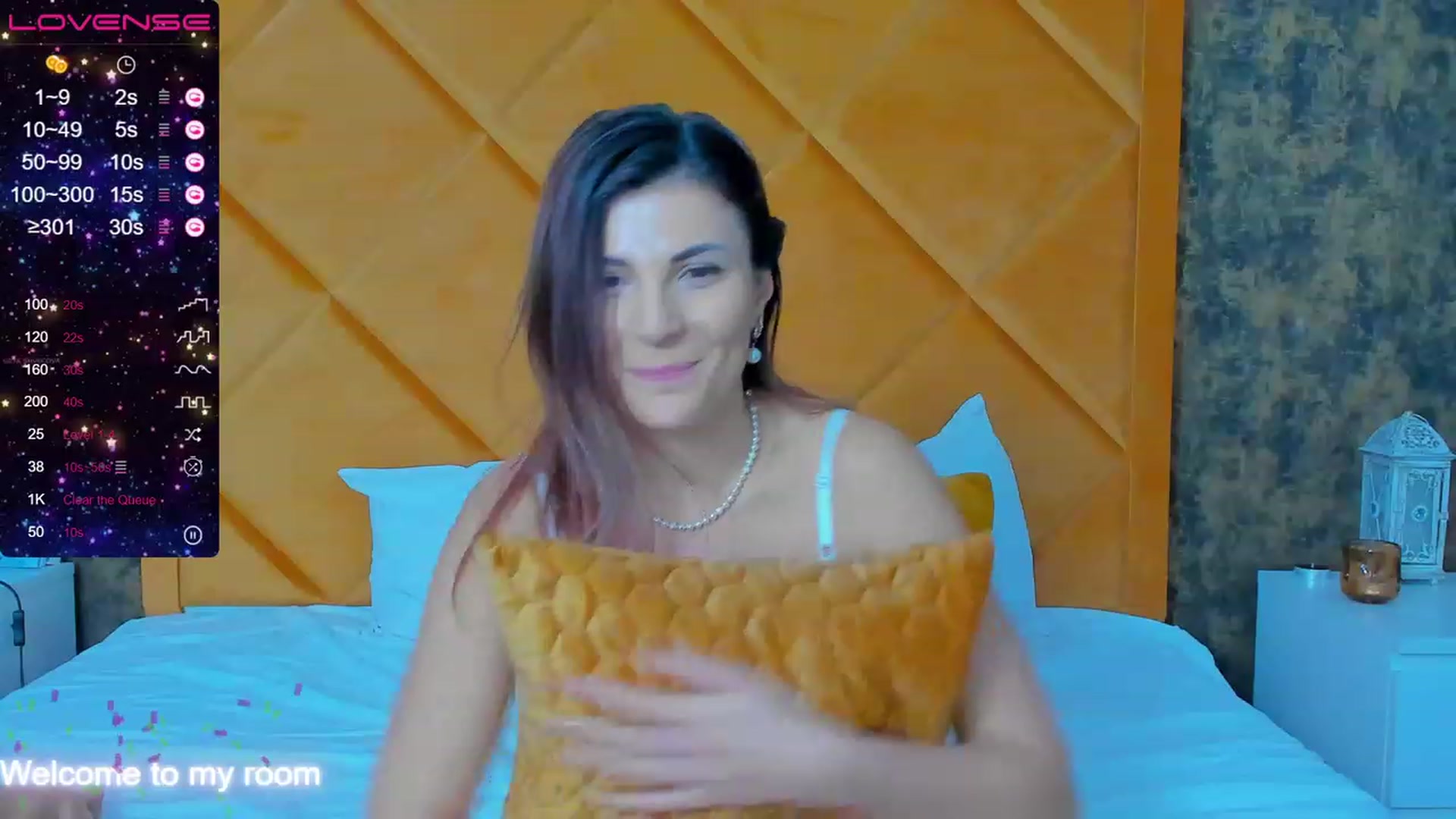 Gallery image thumbnail from Ellly_rosse's myfreecams stream on, 02/12/2023, 16:37 image 18 of 20