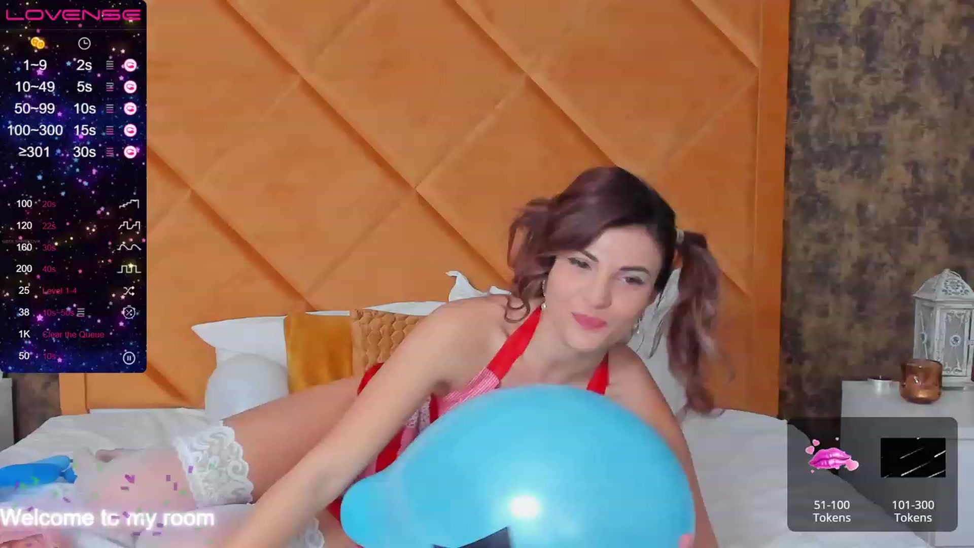 Gallery image thumbnail from Ellly_rosse's myfreecams stream on, 02/13/2023, 10:36 image 12 of 20