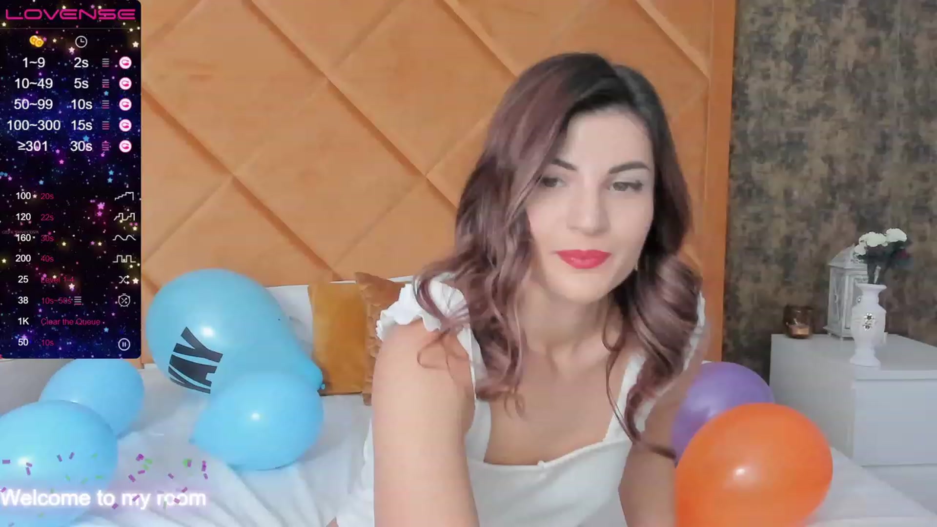 Gallery image thumbnail from Ellly_rosse's myfreecams stream on, 02/14/2023, 08:28 image 15 of 20