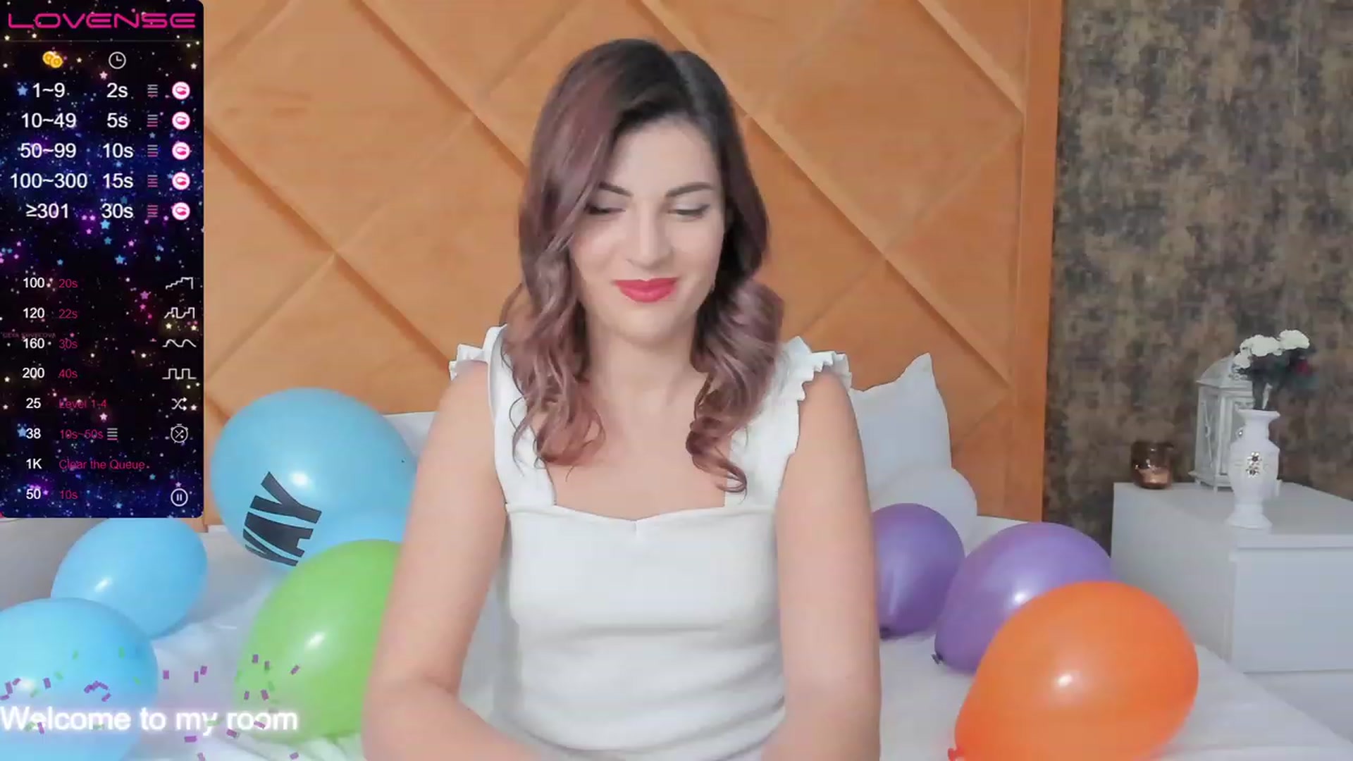Gallery image thumbnail from Ellly_rosse's myfreecams stream on, 02/14/2023, 08:28 image 16 of 20