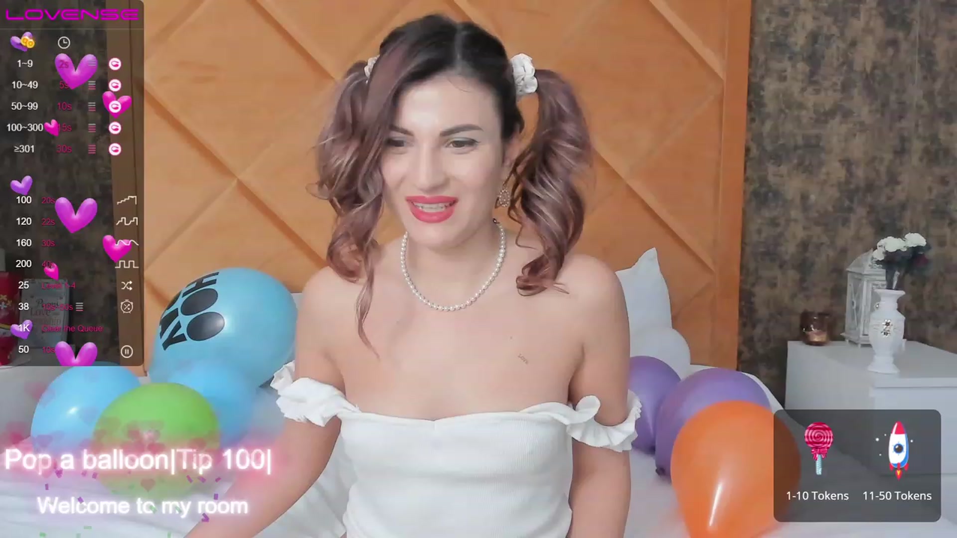 Gallery image thumbnail from Ellly_rosse's myfreecams stream on, 02/14/2023, 09:57 image 15 of 20