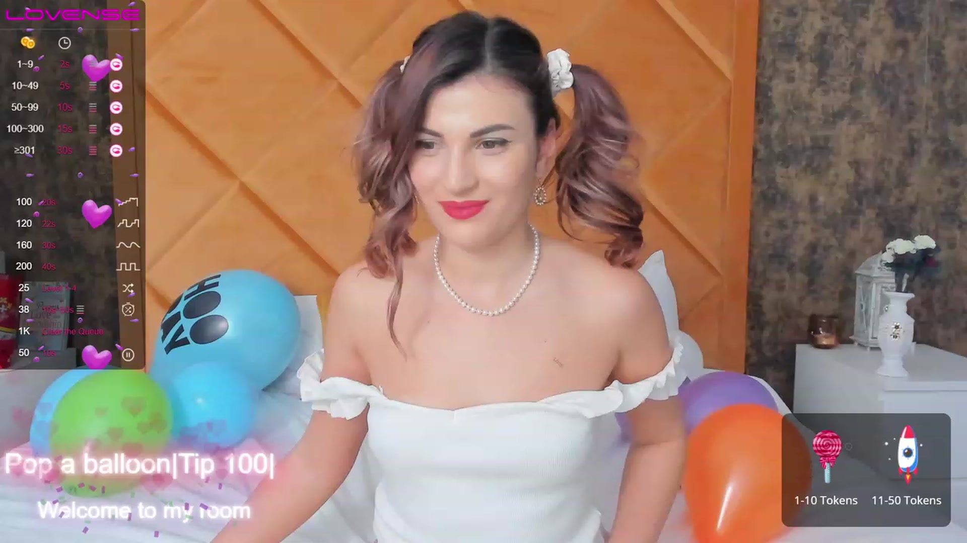 Gallery image thumbnail from Ellly_rosse's myfreecams stream on, 02/14/2023, 09:57 image 17 of 20
