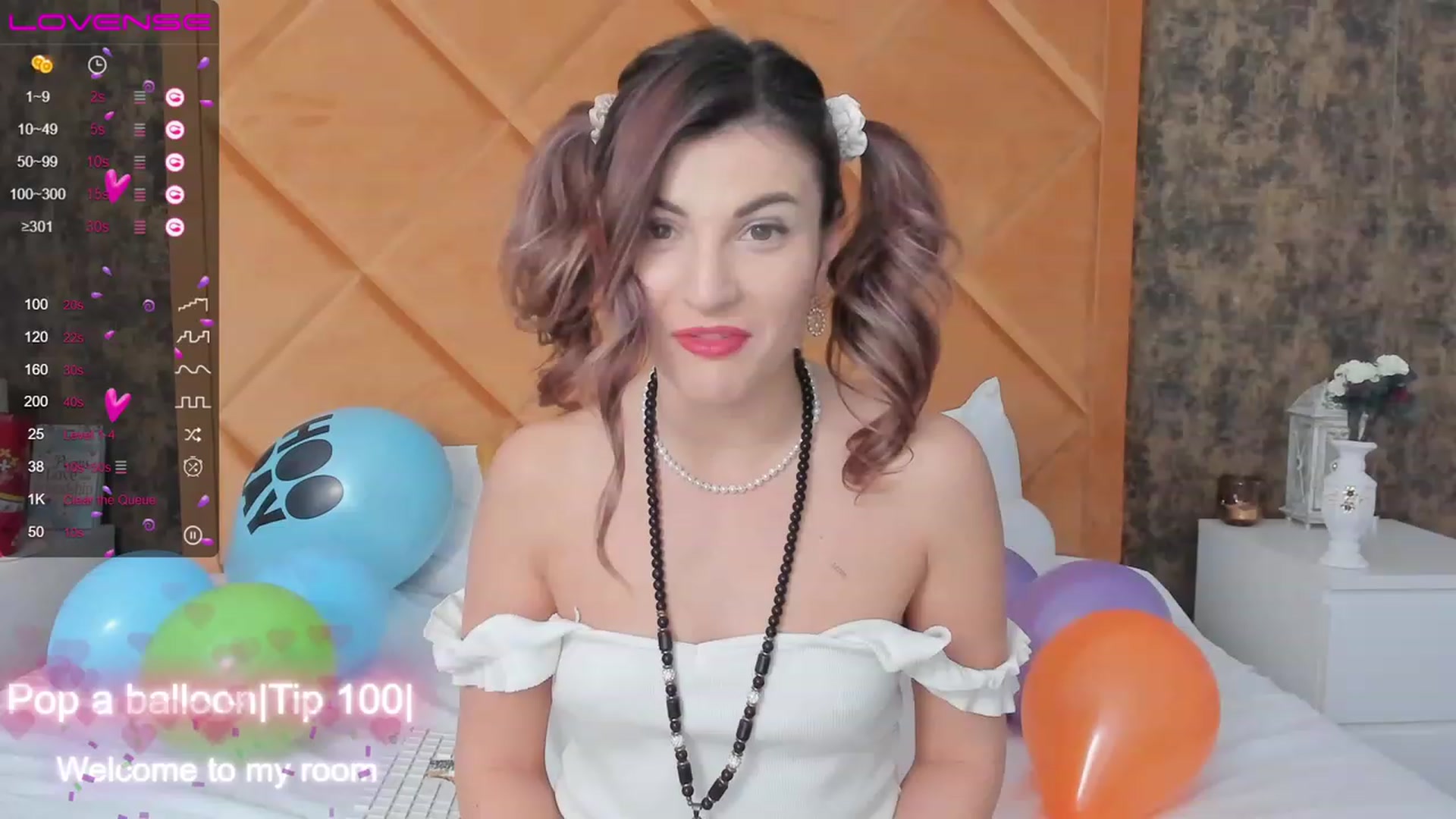 Gallery image thumbnail from Ellly_rosse's myfreecams stream on, 02/14/2023, 09:57 image 16 of 20