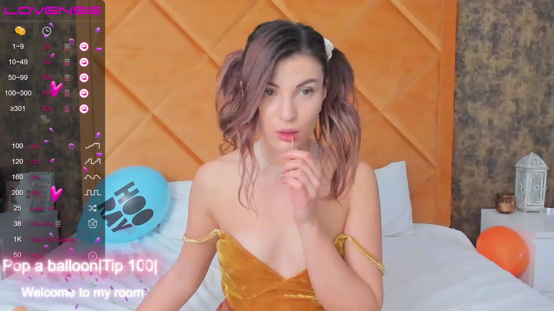 Gallery image thumbnail from Ellly_rosse's myfreecams stream on, 02/15/2023, 11:00 image 18 of 20