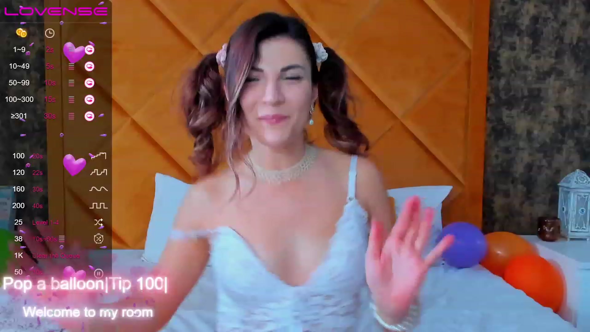 Gallery image thumbnail from Ellly_rosse's myfreecams stream on, 02/19/2023, 12:51 image 4 of 20