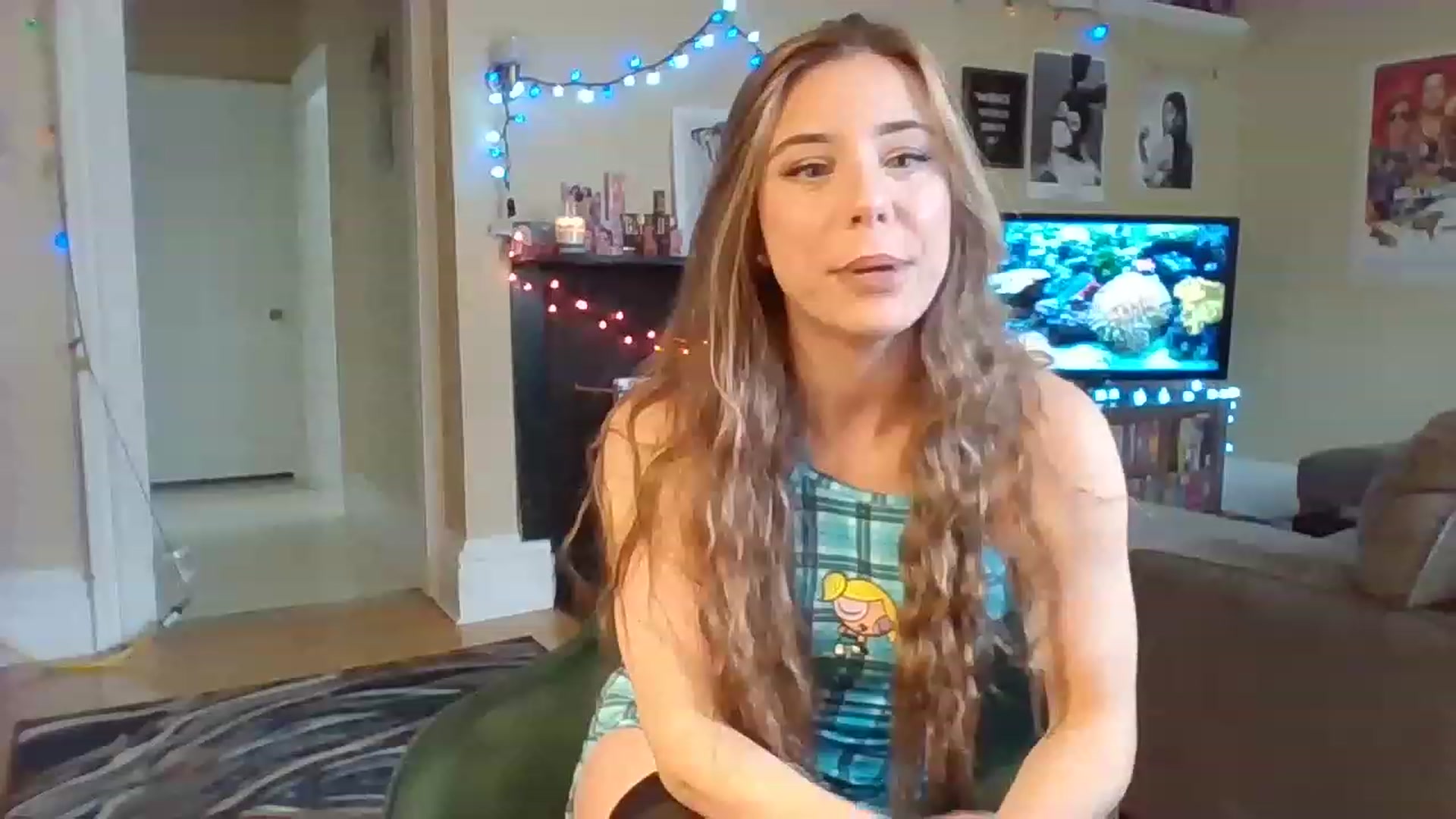Gallery image thumbnail from EllyBunnie's myfreecams stream on, 04/05/2023, 15:42 image 4 of 20