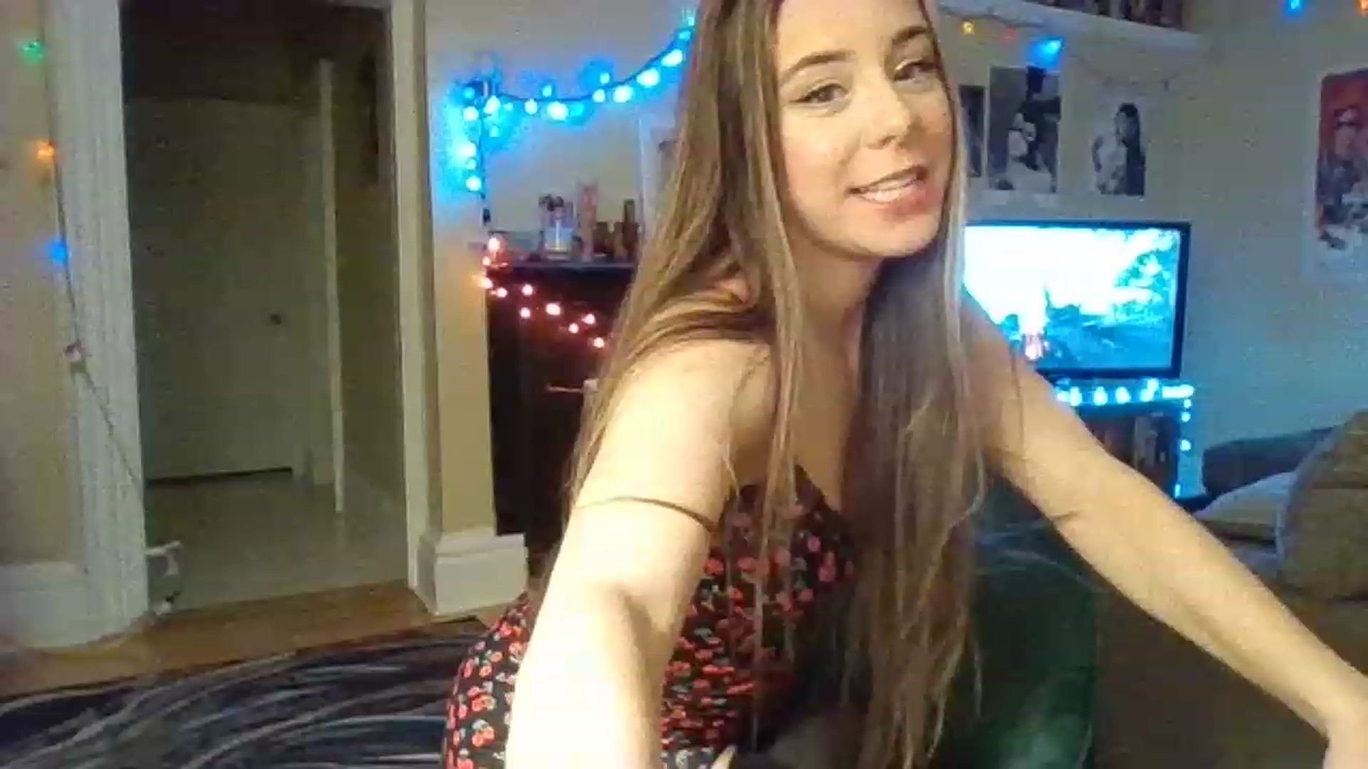 Gallery image thumbnail from EllyBunnie's myfreecams stream on, 04/07/2023, 03:20 image 14 of 20