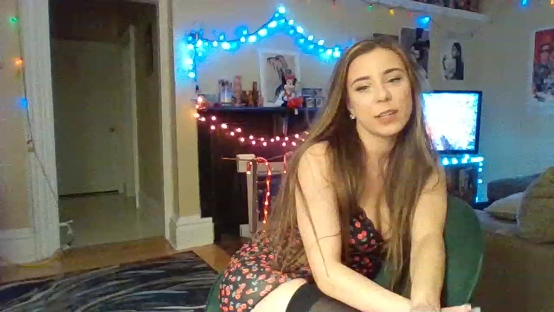 Gallery image thumbnail from EllyBunnie's myfreecams stream on, 04/07/2023, 03:20 image 7 of 20