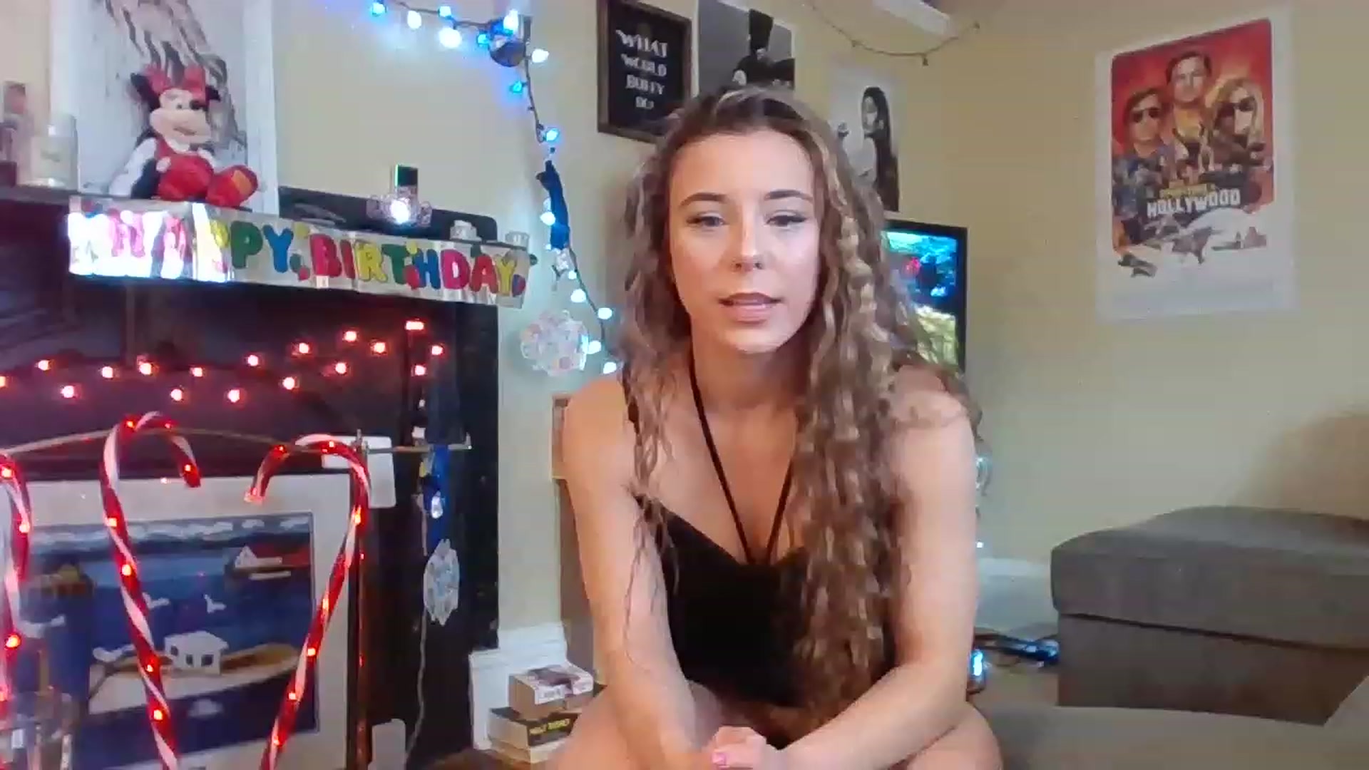 Gallery image thumbnail from EllyBunnie's myfreecams stream on, 04/13/2023, 16:45 image 10 of 20
