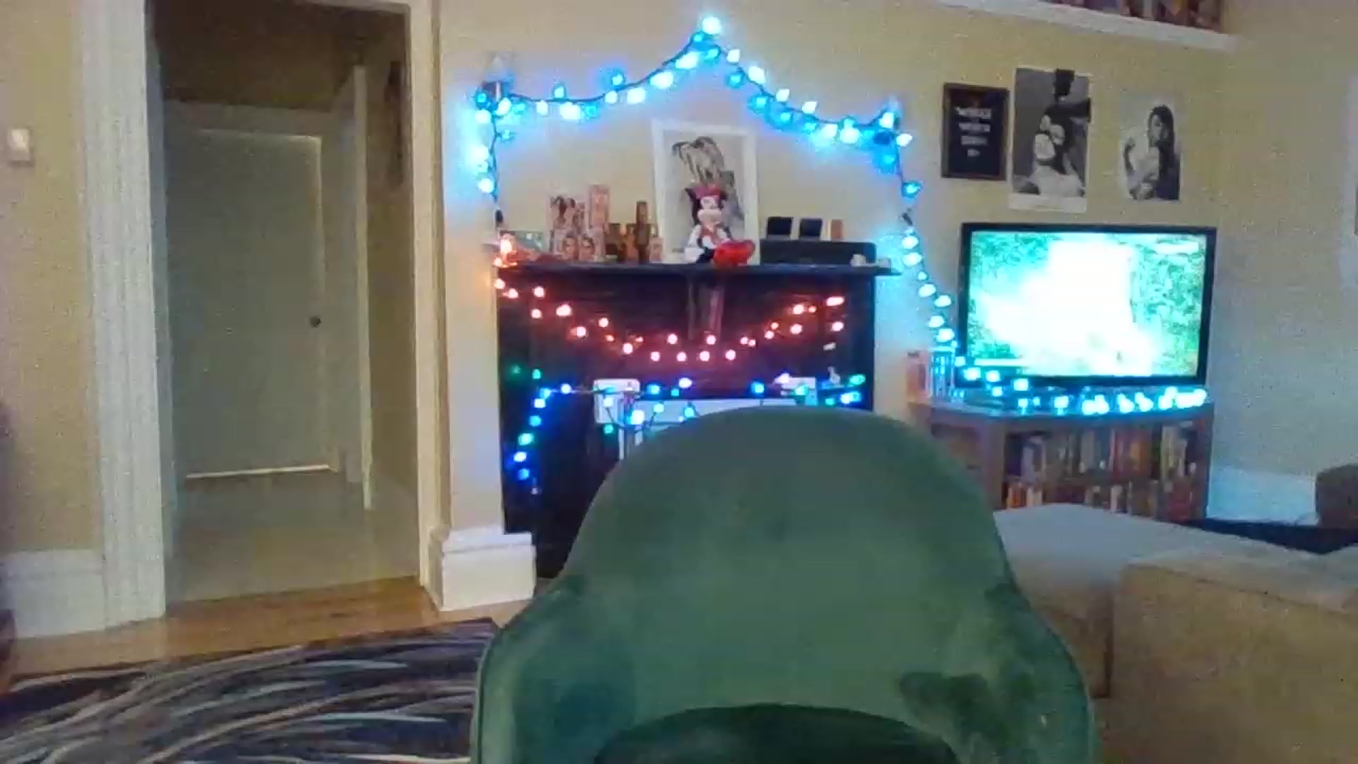 Gallery image thumbnail from EllyBunnie's myfreecams stream on, 06/05/2023, 17:19 image 19 of 20
