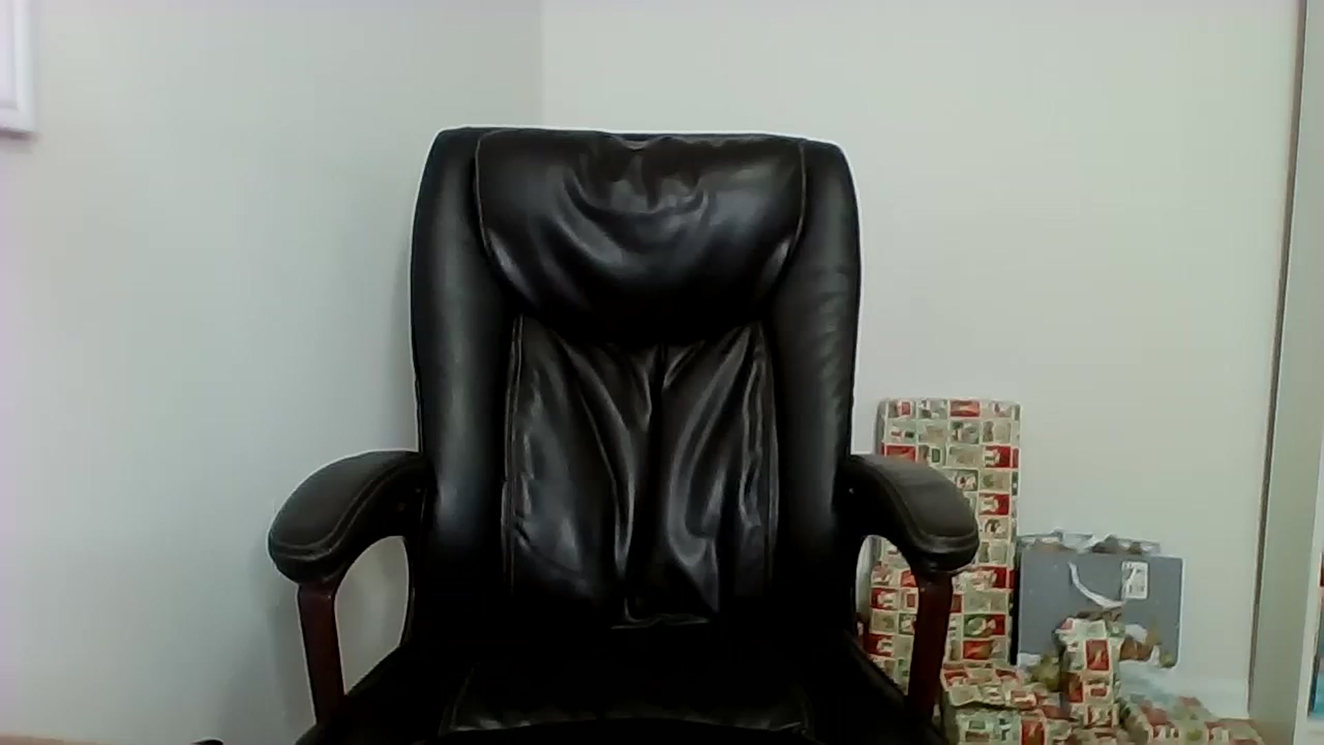 Gallery image thumbnail from EllyBunnie's myfreecams stream on, 12/05/2023, 19:27 image 12 of 20