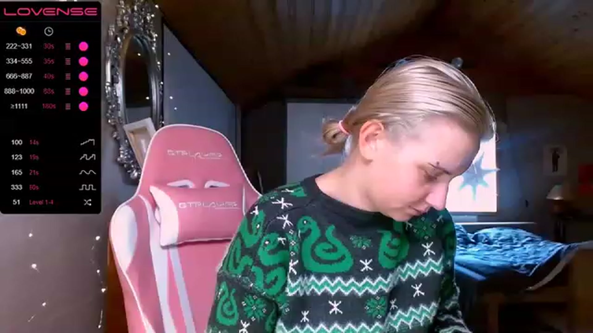 Gallery image thumbnail from EllyPlum's myfreecams stream on, 12/19/2022, 09:11 image 6 of 20