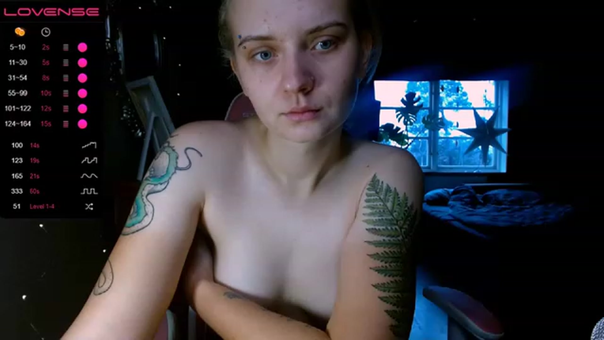 Gallery image thumbnail from EllyPlum's myfreecams stream on, 12/19/2022, 09:32 image 18 of 20