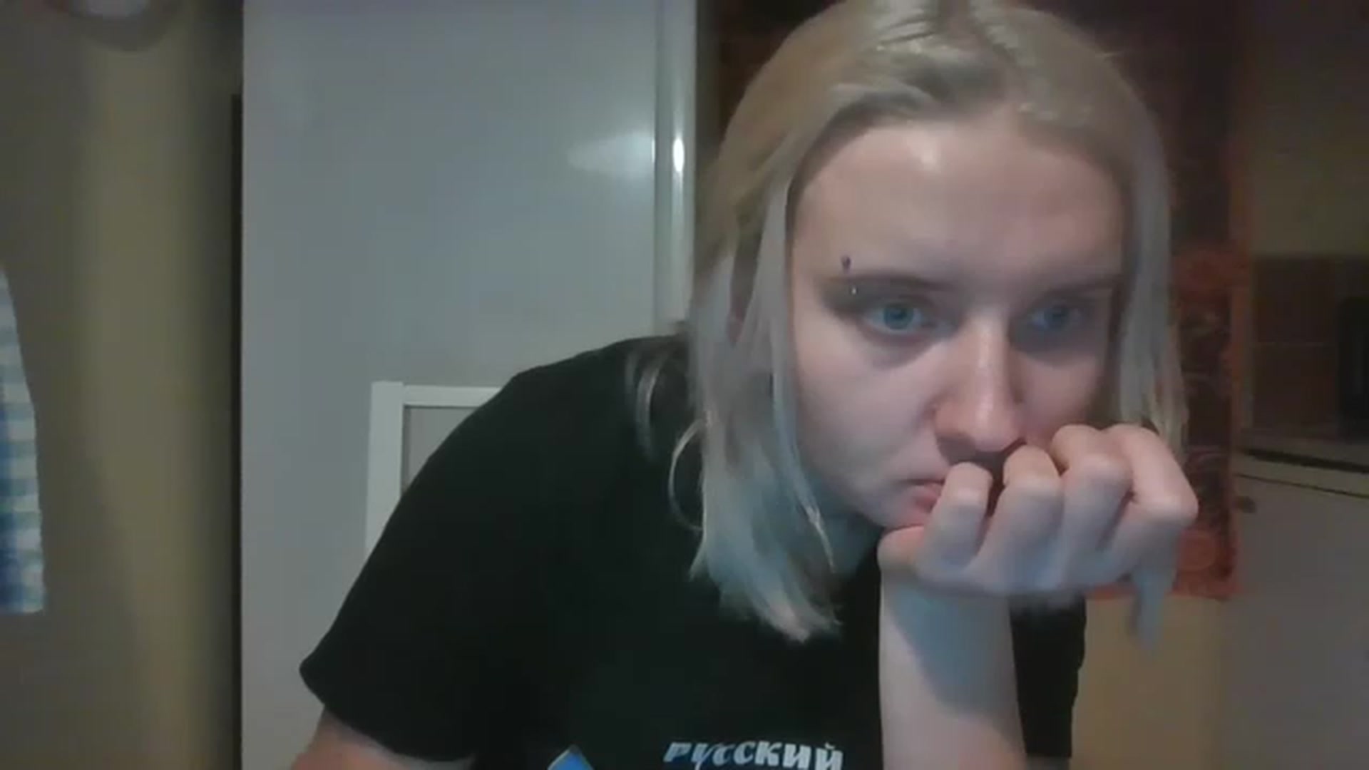 Gallery image thumbnail from EllyPlum's myfreecams stream on, 12/26/2022, 18:26 image 11 of 20