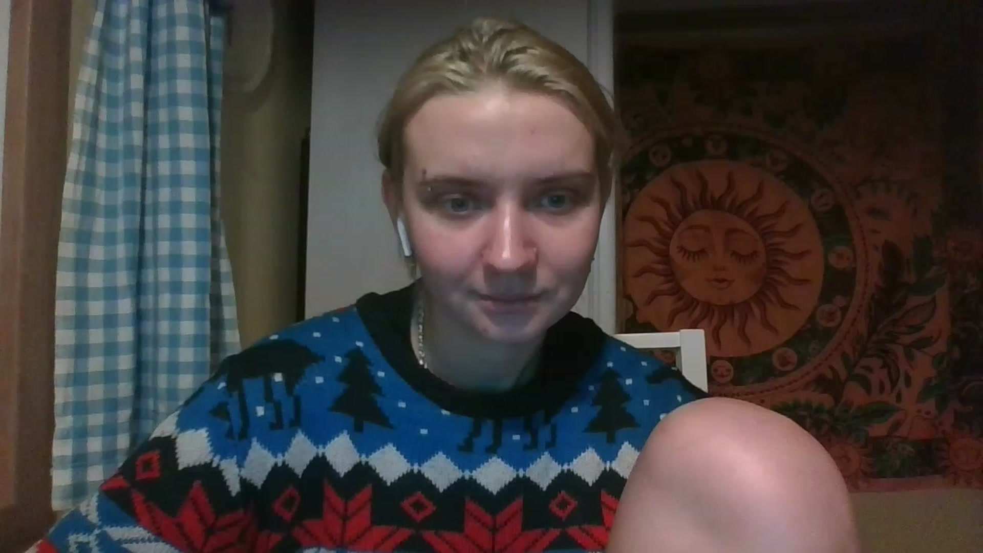 Gallery image thumbnail from EllyPlum's myfreecams stream on, 01/01/2023, 16:44 image 14 of 20