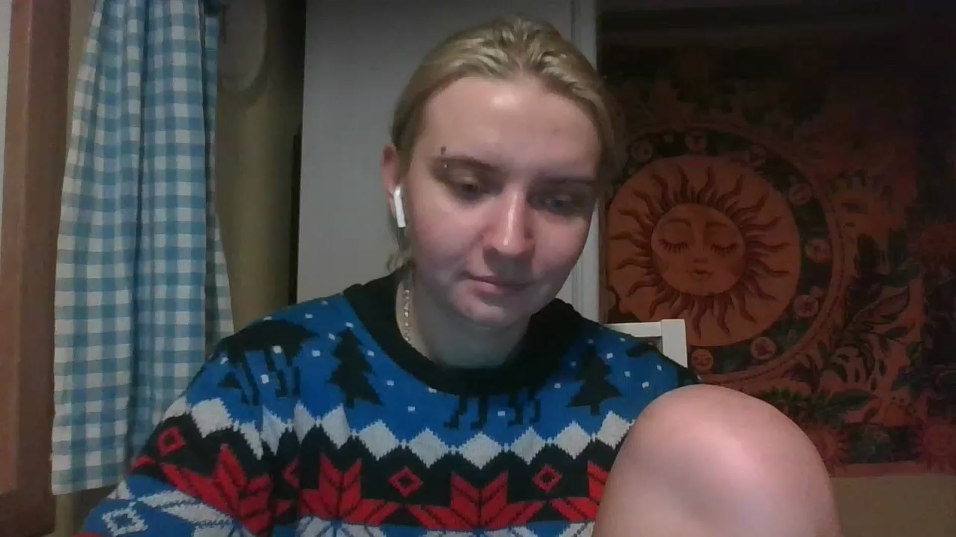 Gallery image thumbnail from EllyPlum's myfreecams stream on, 01/01/2023, 16:44 image 9 of 20
