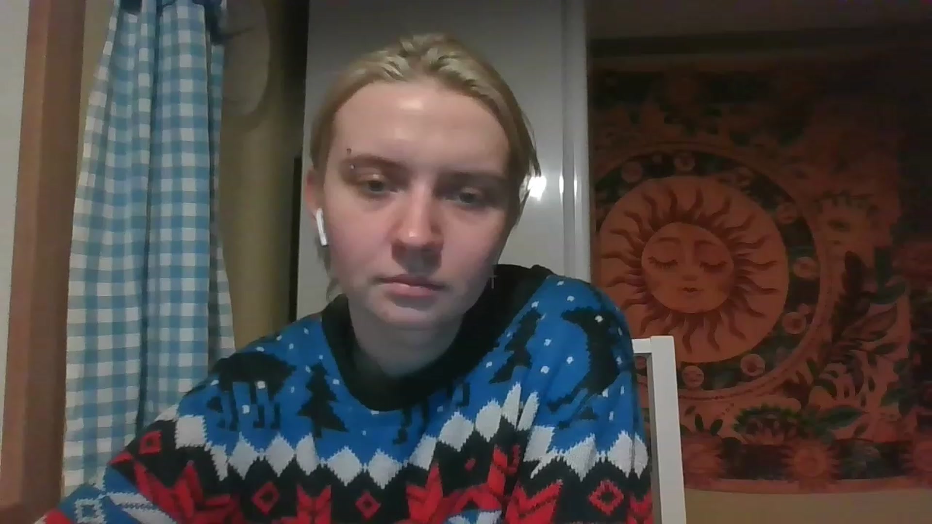 Gallery image thumbnail from EllyPlum's myfreecams stream on, 01/01/2023, 17:15 image 14 of 20