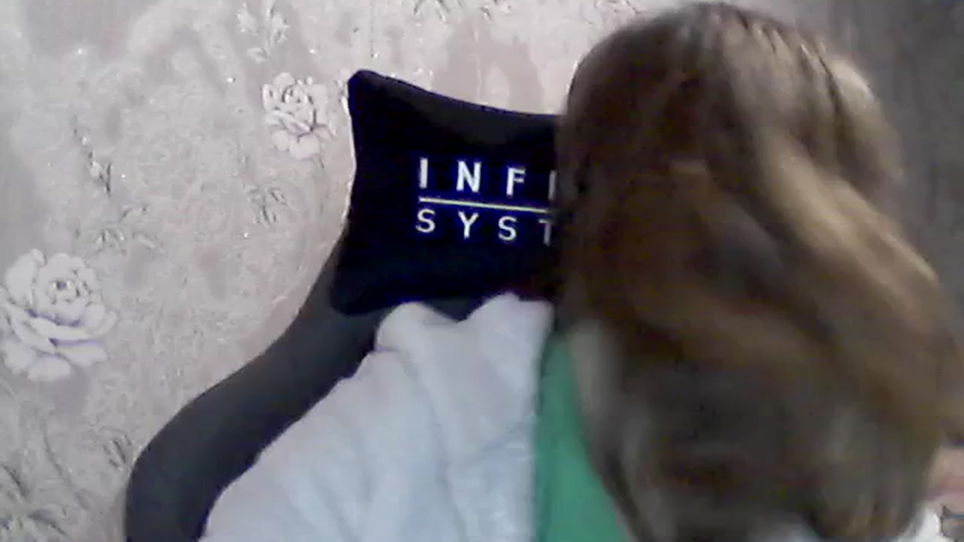 Gallery image thumbnail from Elly_Clutch's myfreecams stream on, 12/21/2023, 15:05 image 15 of 20