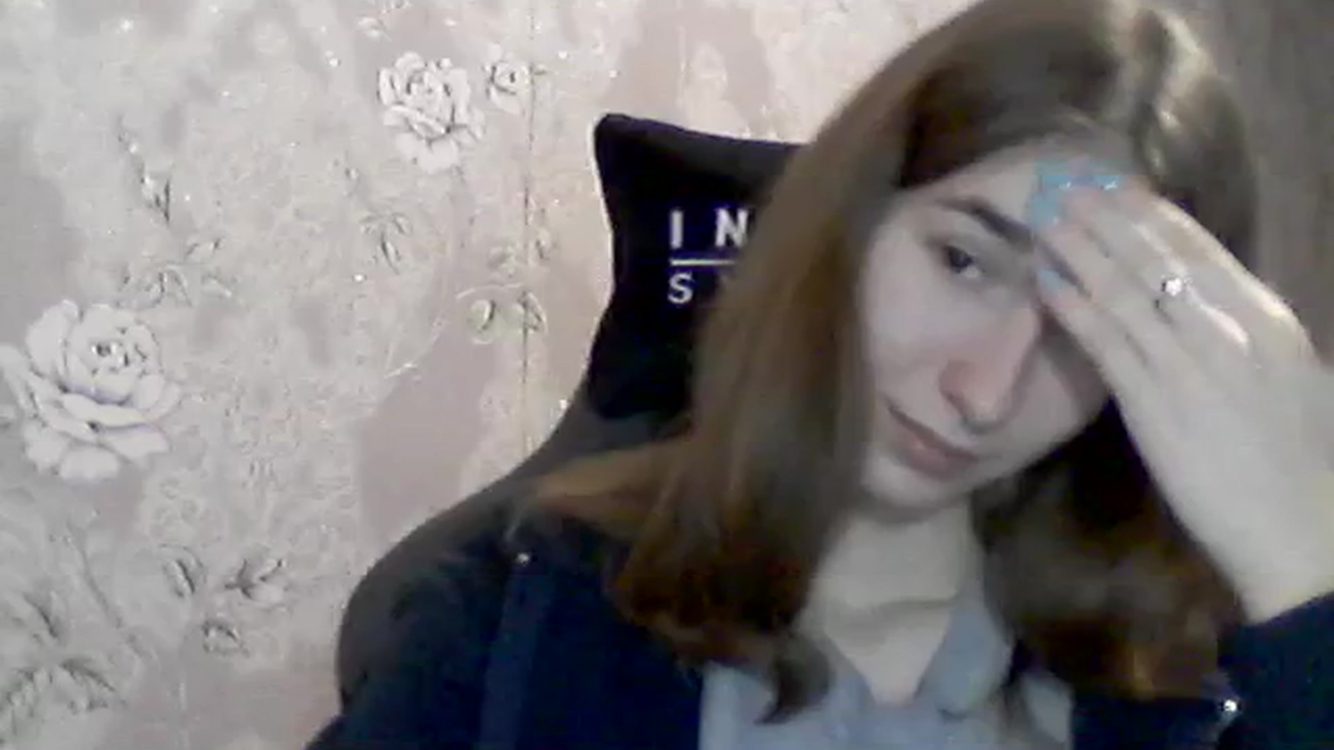 Gallery image thumbnail from Elly_Clutch's myfreecams stream on, 12/23/2023, 13:31 image 7 of 20
