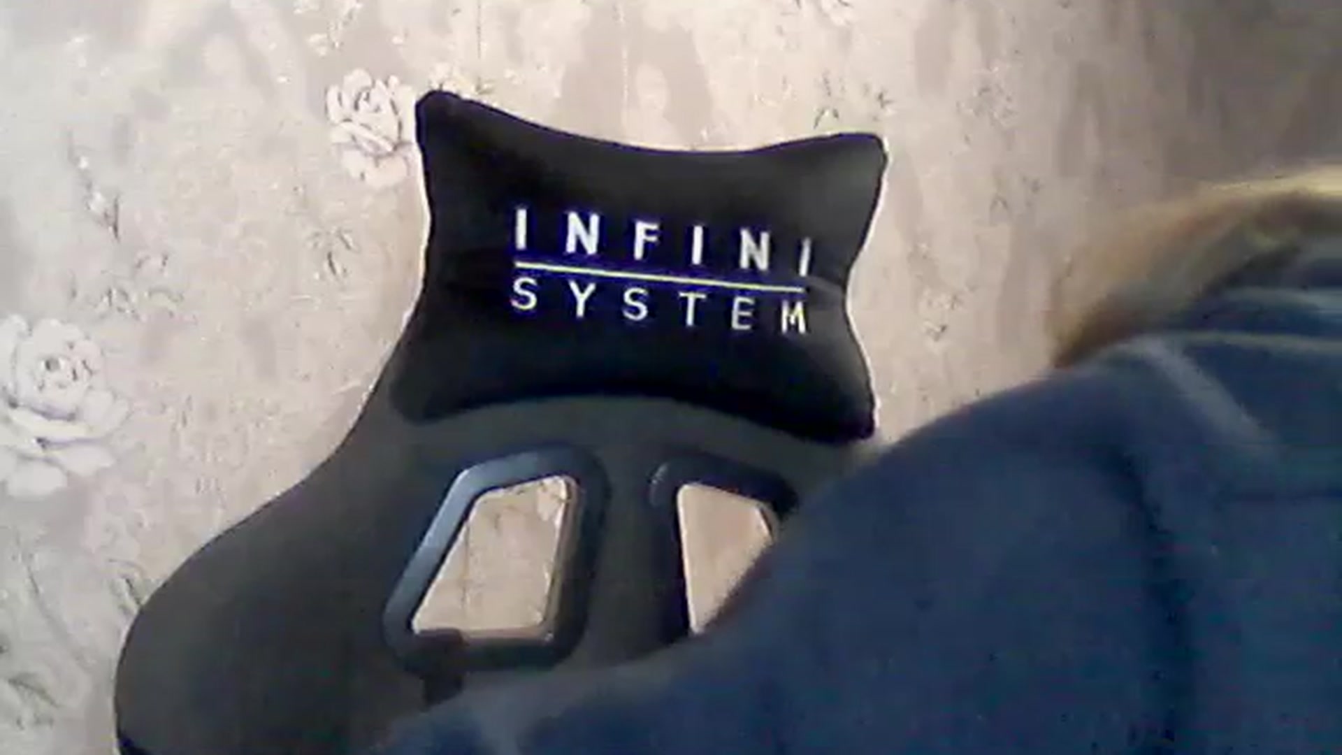 Gallery image thumbnail from Elly_Clutch's myfreecams stream on, 12/29/2023, 13:08 image 9 of 20
