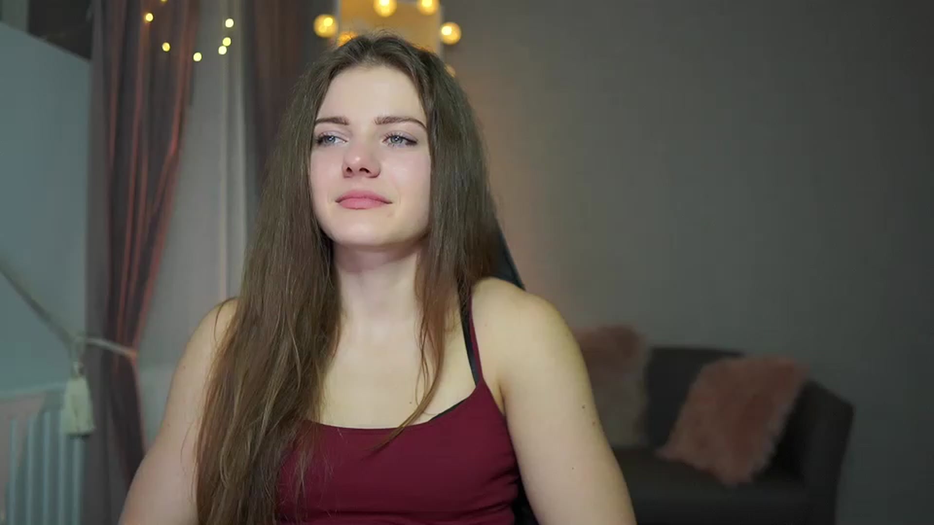 Gallery image thumbnail from Elly_Malkova_'s myfreecams stream on, 02/10/2023, 20:49 image 18 of 20