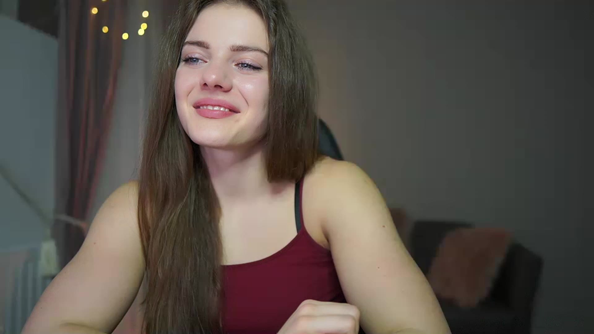 Gallery image thumbnail from Elly_Malkova_'s myfreecams stream on, 02/10/2023, 21:07 image 17 of 20