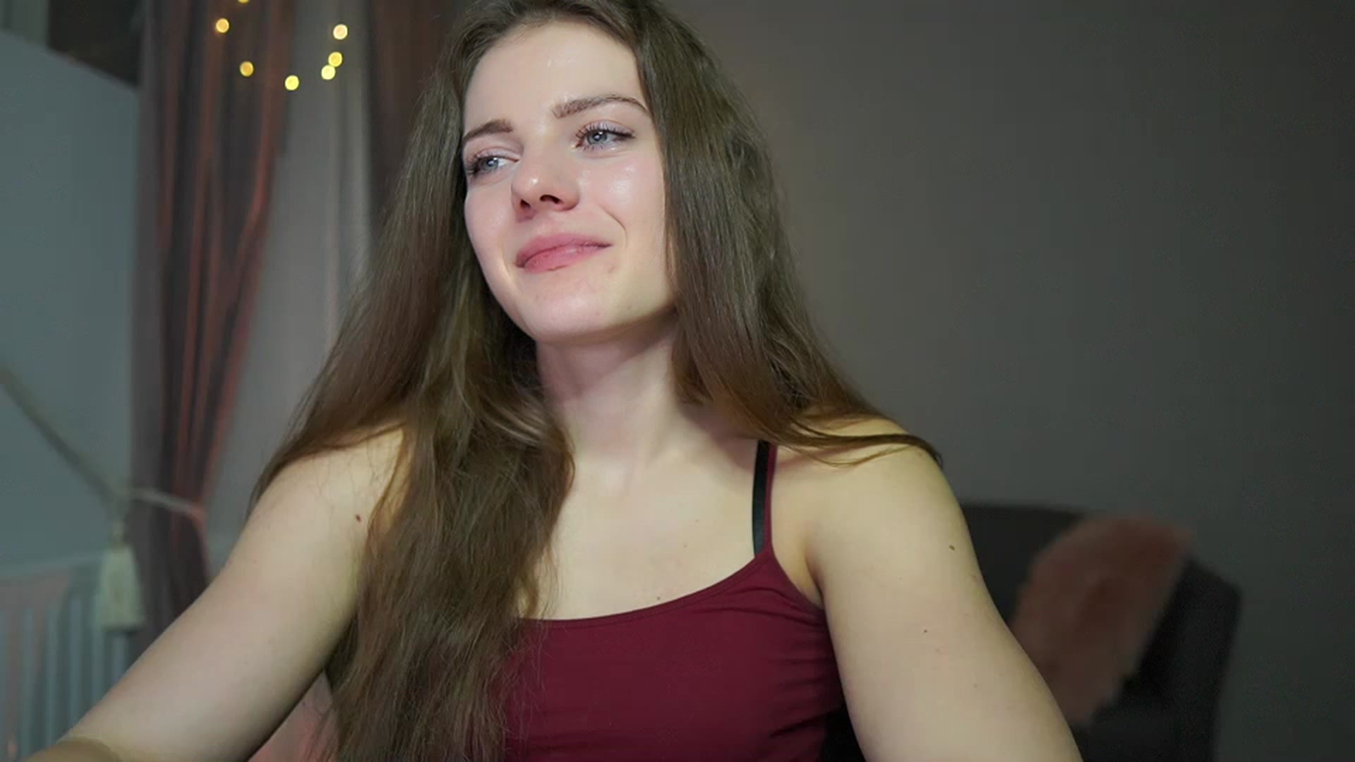 Gallery image thumbnail from Elly_Malkova_'s myfreecams stream on, 02/10/2023, 22:44 image 6 of 20