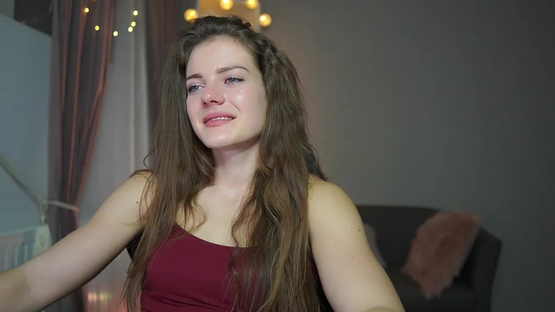 Gallery image thumbnail from Elly_Malkova_'s myfreecams stream on, 02/10/2023, 23:34 image 14 of 20