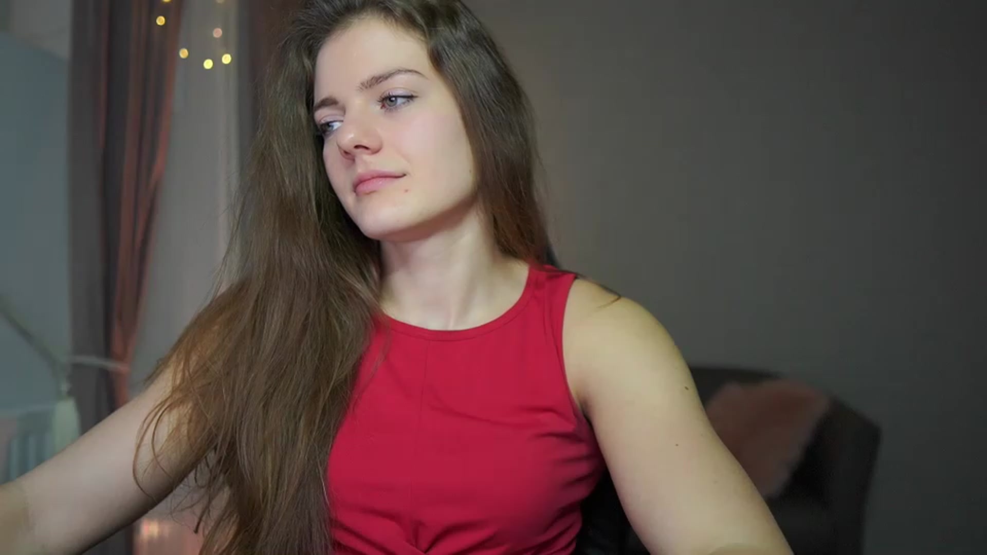 Gallery image thumbnail from Elly_Malkova_'s myfreecams stream on, 02/11/2023, 10:13 image 17 of 20