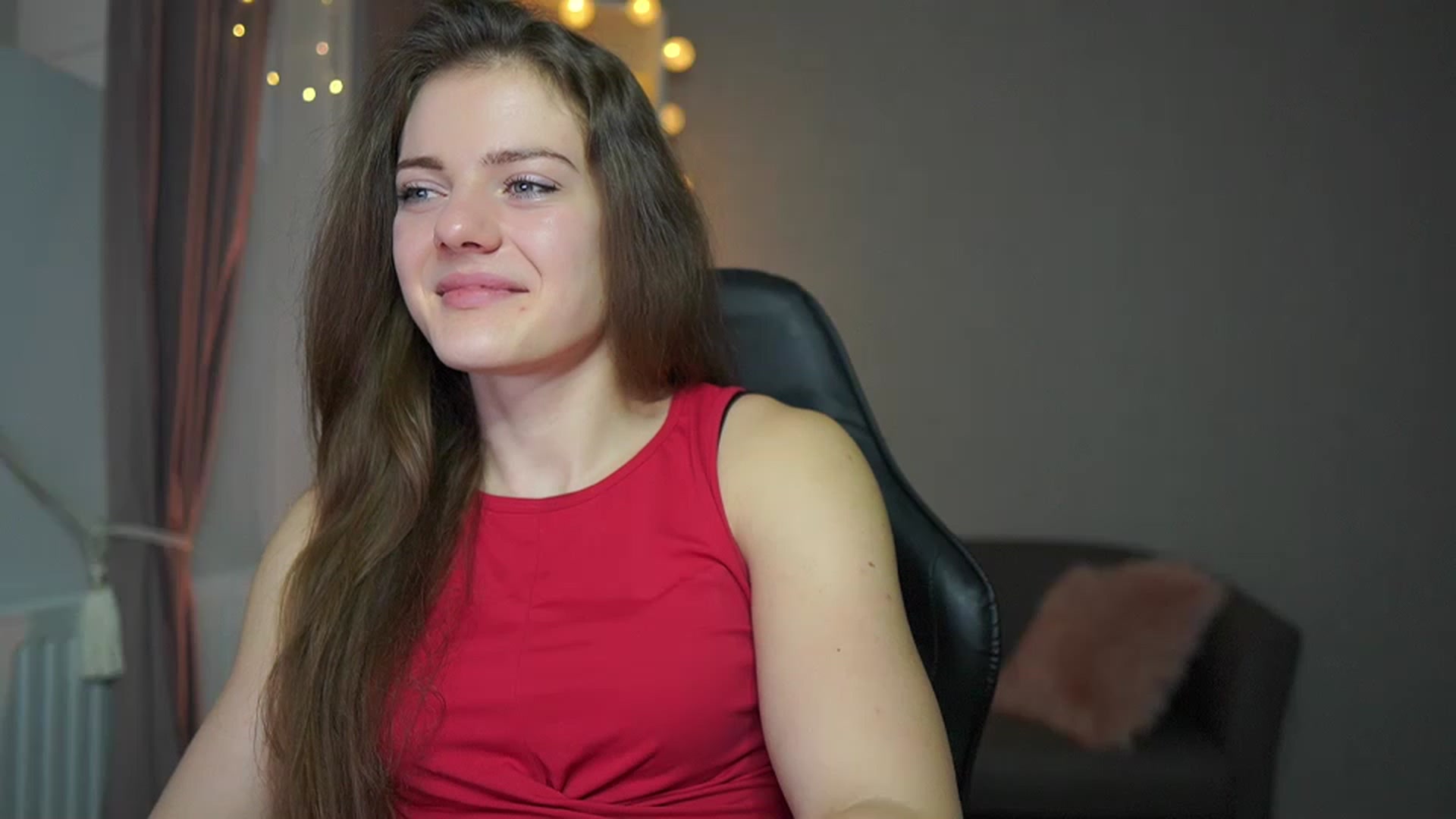 Gallery image thumbnail from Elly_Malkova_'s myfreecams stream on, 02/11/2023, 10:13 image 20 of 20