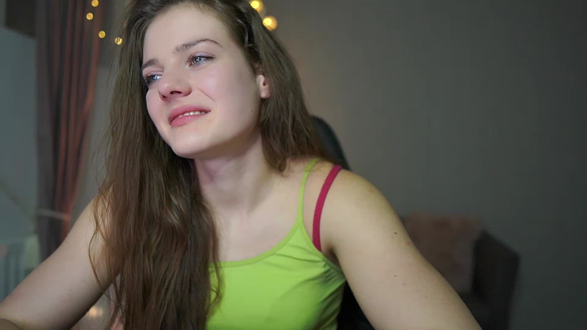 Gallery image thumbnail from Elly_Malkova_'s myfreecams stream on, 02/13/2023, 20:35 image 5 of 20