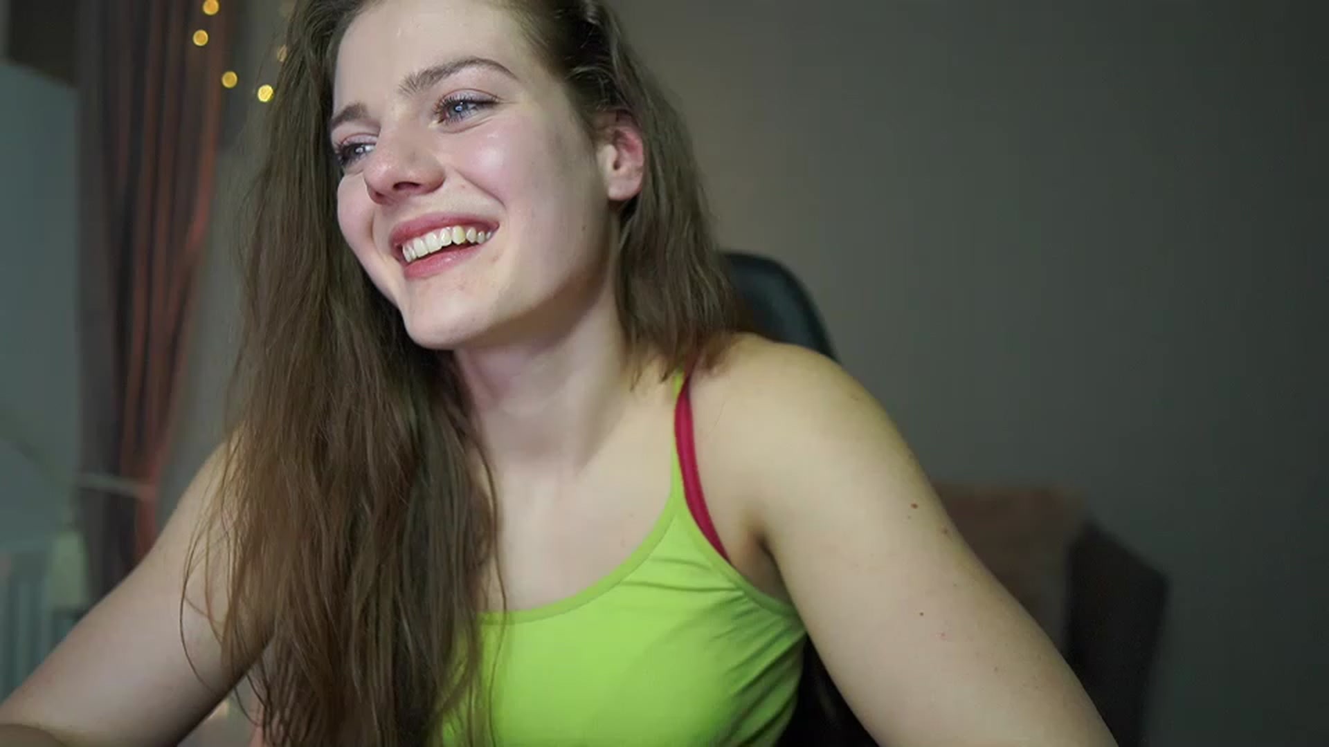 Gallery image thumbnail from Elly_Malkova_'s myfreecams stream on, 02/13/2023, 20:35 image 16 of 20