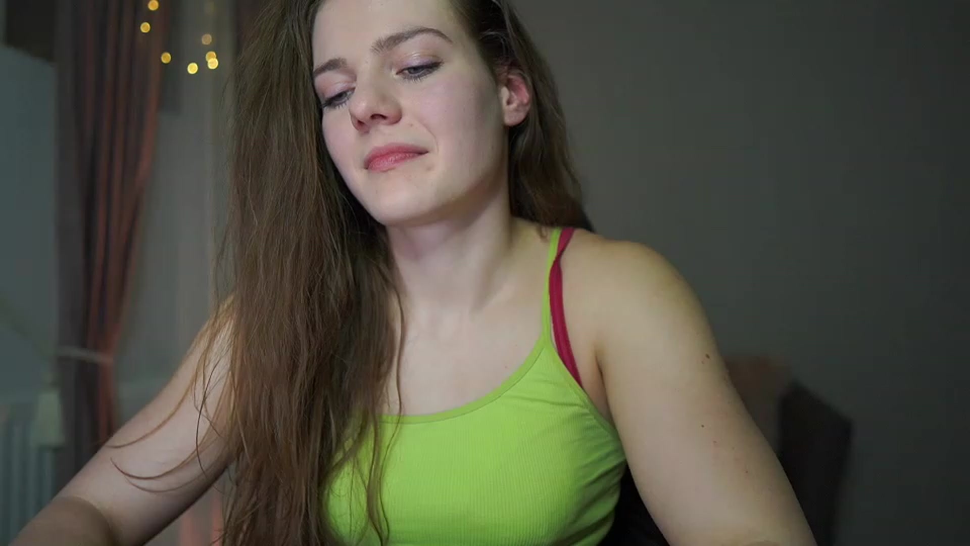 Gallery image thumbnail from Elly_Malkova_'s myfreecams stream on, 02/13/2023, 20:35 image 13 of 20