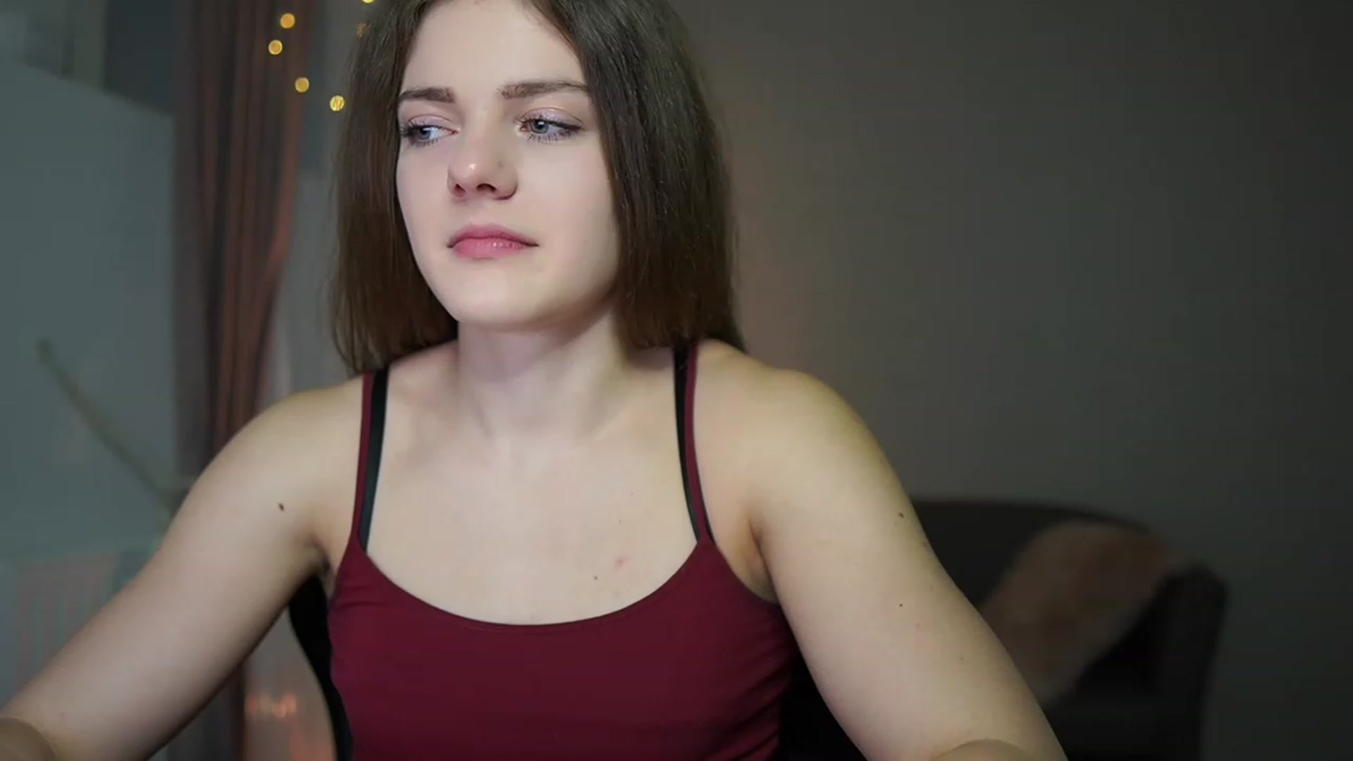 Gallery image thumbnail from Elly_Malkova_'s myfreecams stream on, 02/14/2023, 15:25 image 4 of 20