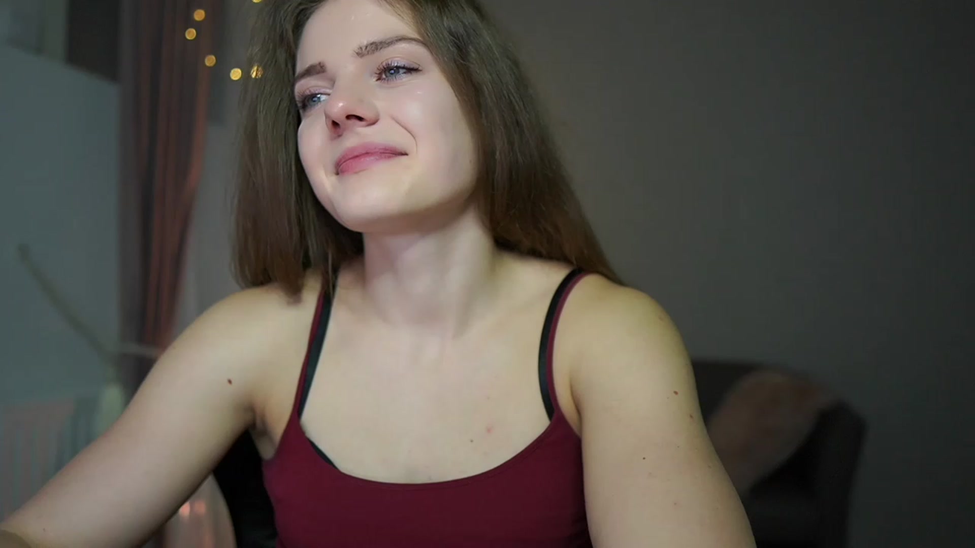 Gallery image thumbnail from Elly_Malkova_'s myfreecams stream on, 02/14/2023, 16:35 image 9 of 20