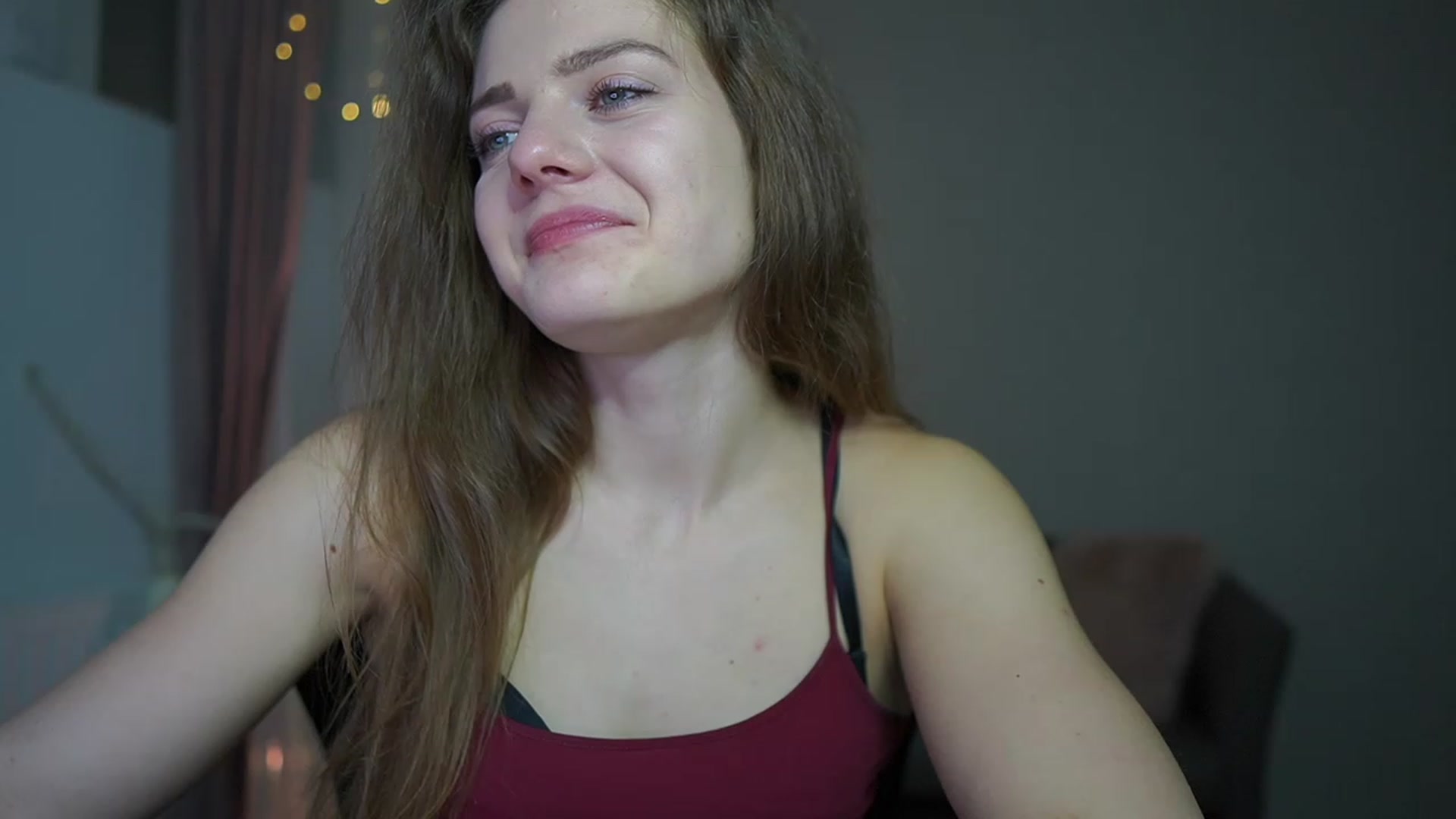 Gallery image thumbnail from Elly_Malkova_'s myfreecams stream on, 02/14/2023, 17:35 image 7 of 20