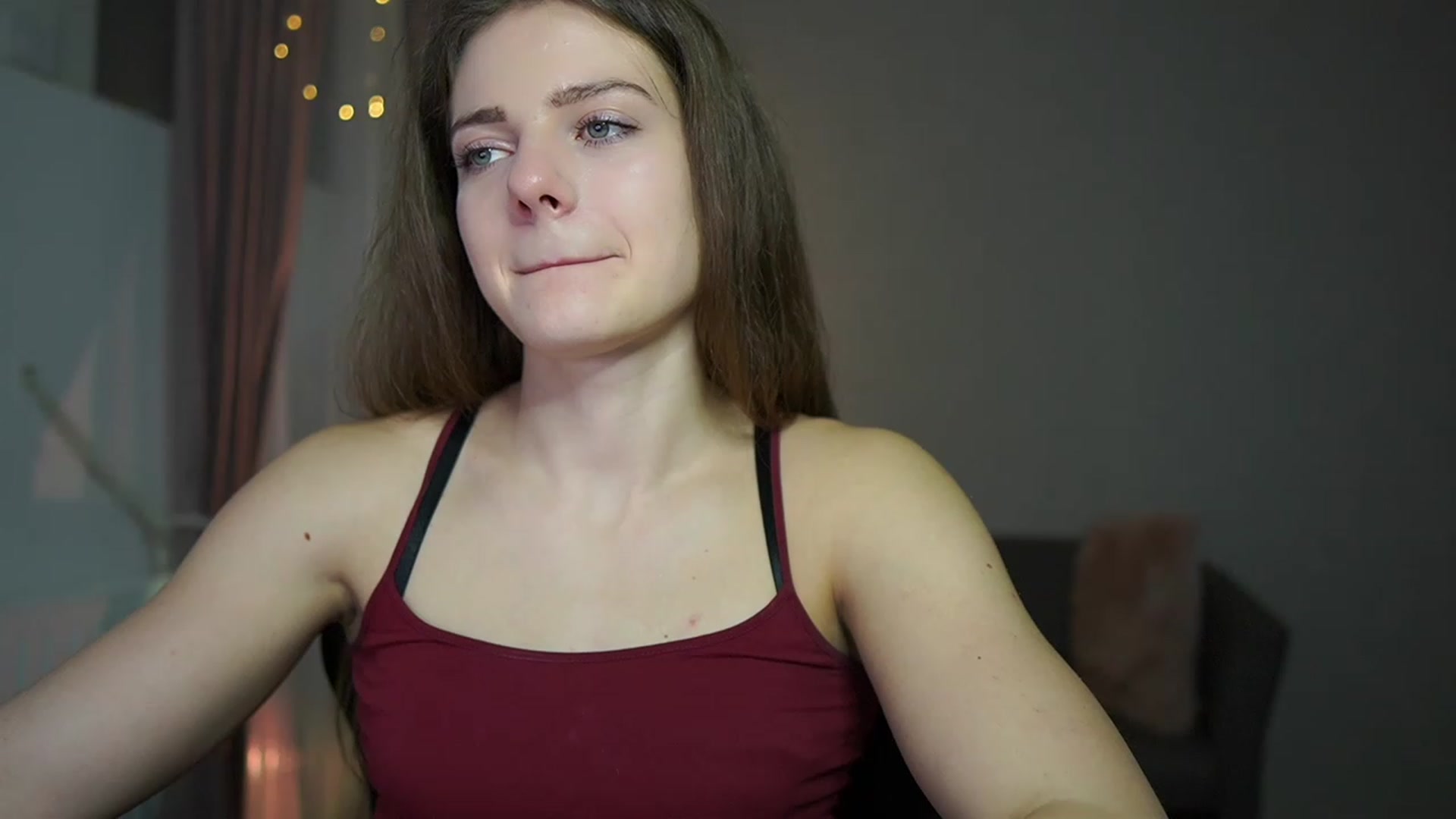 Gallery image thumbnail from Elly_Malkova_'s myfreecams stream on, 02/14/2023, 18:32 image 6 of 20
