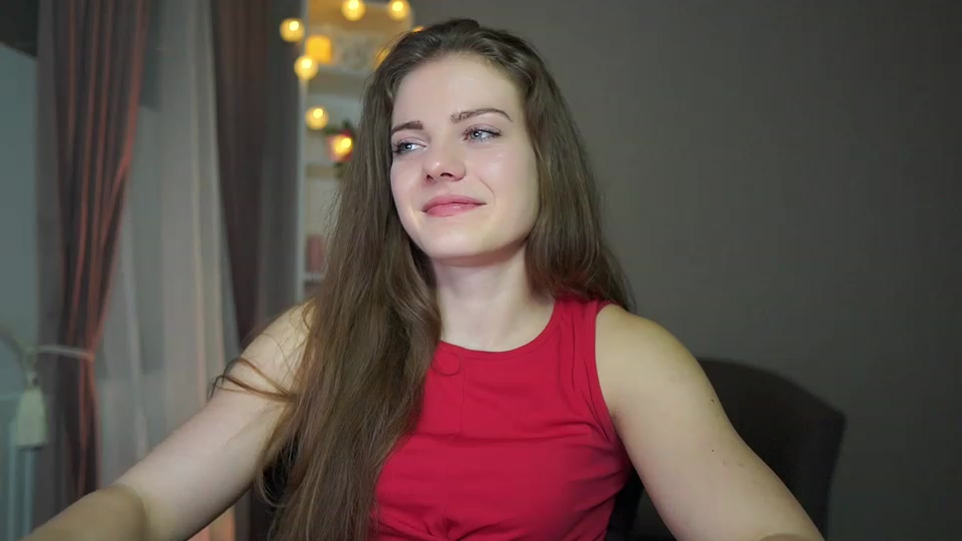 Gallery image thumbnail from Elly_Malkova_'s myfreecams stream on, 02/15/2023, 21:28 image 10 of 20