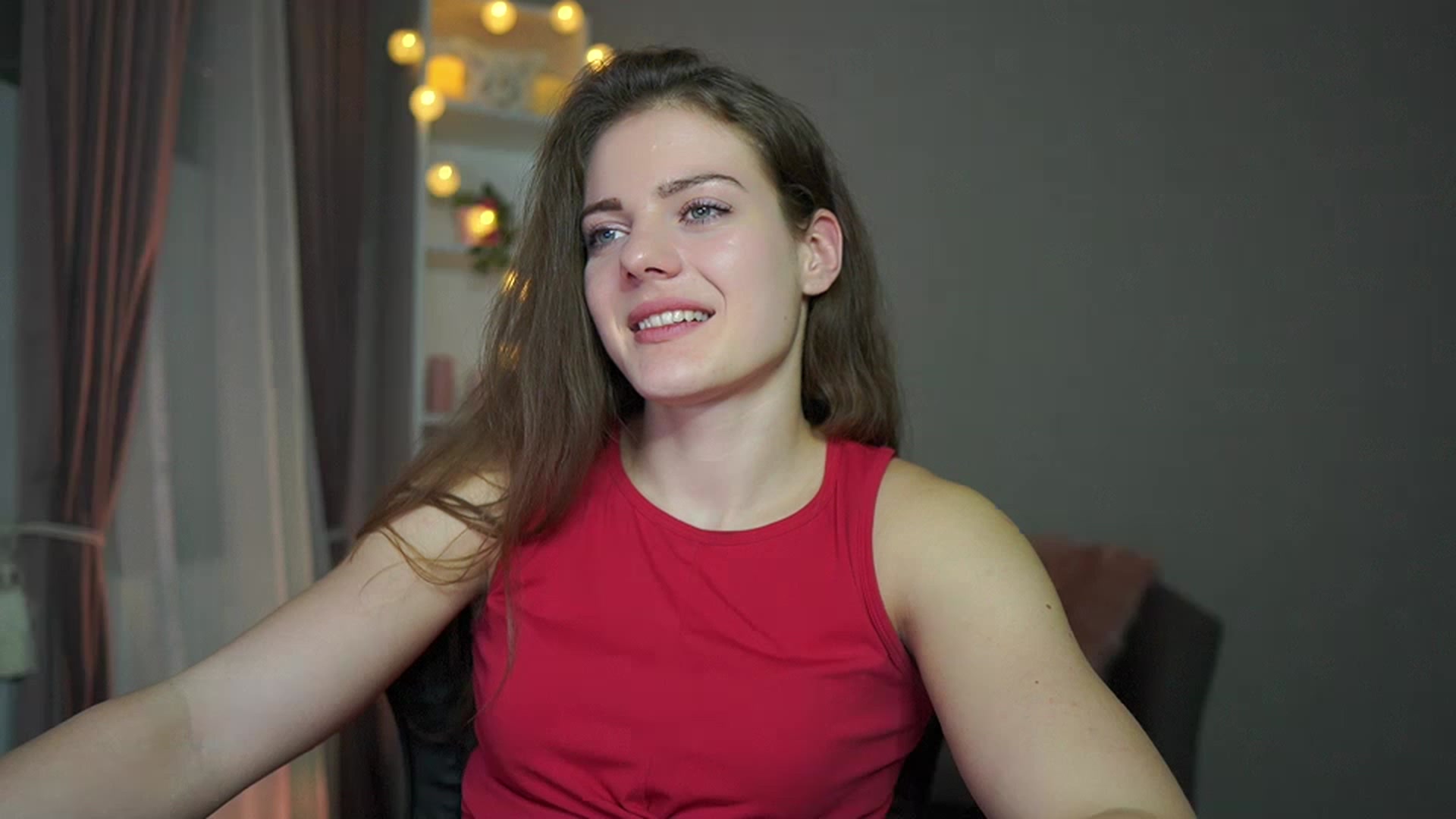 Gallery image thumbnail from Elly_Malkova_'s myfreecams stream on, 02/15/2023, 23:34 image 13 of 20